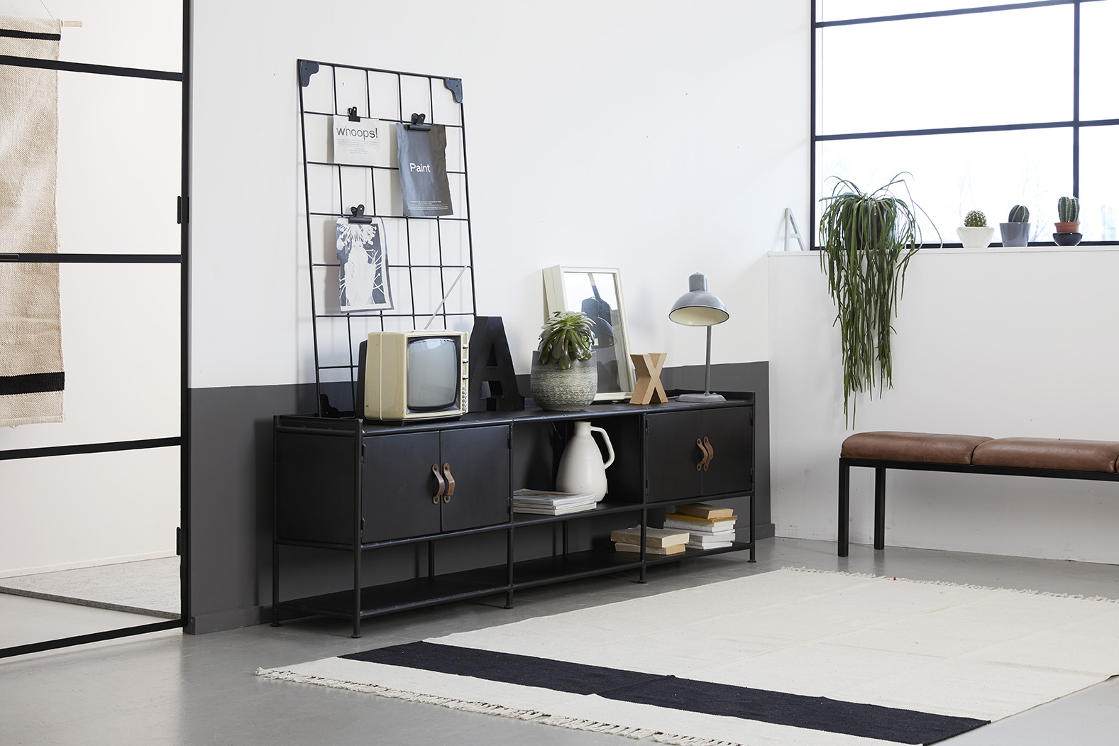 TV-kast Ontario 62x209x35cm
