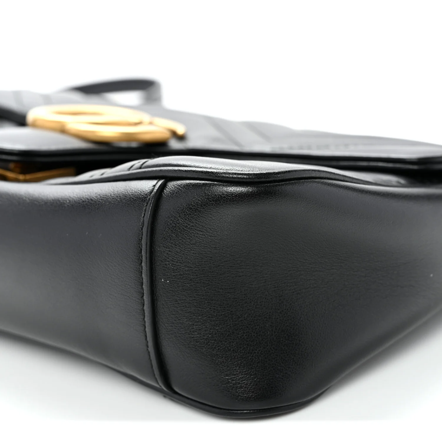 Calfskin Matelasse Small GG Marmont Shoulder Bag Black - Top Club