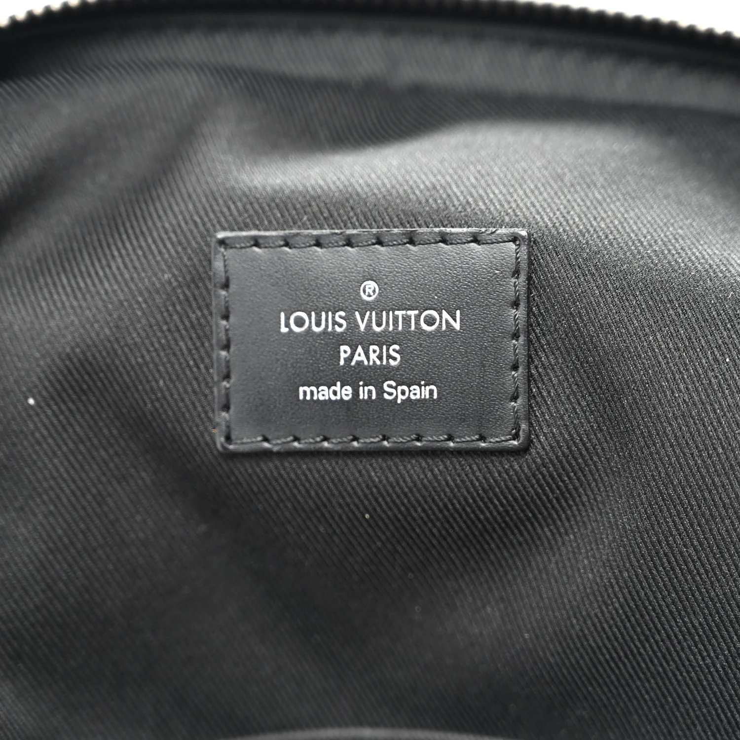 Damier Graphite Avenue Sling Backpack - Top Club