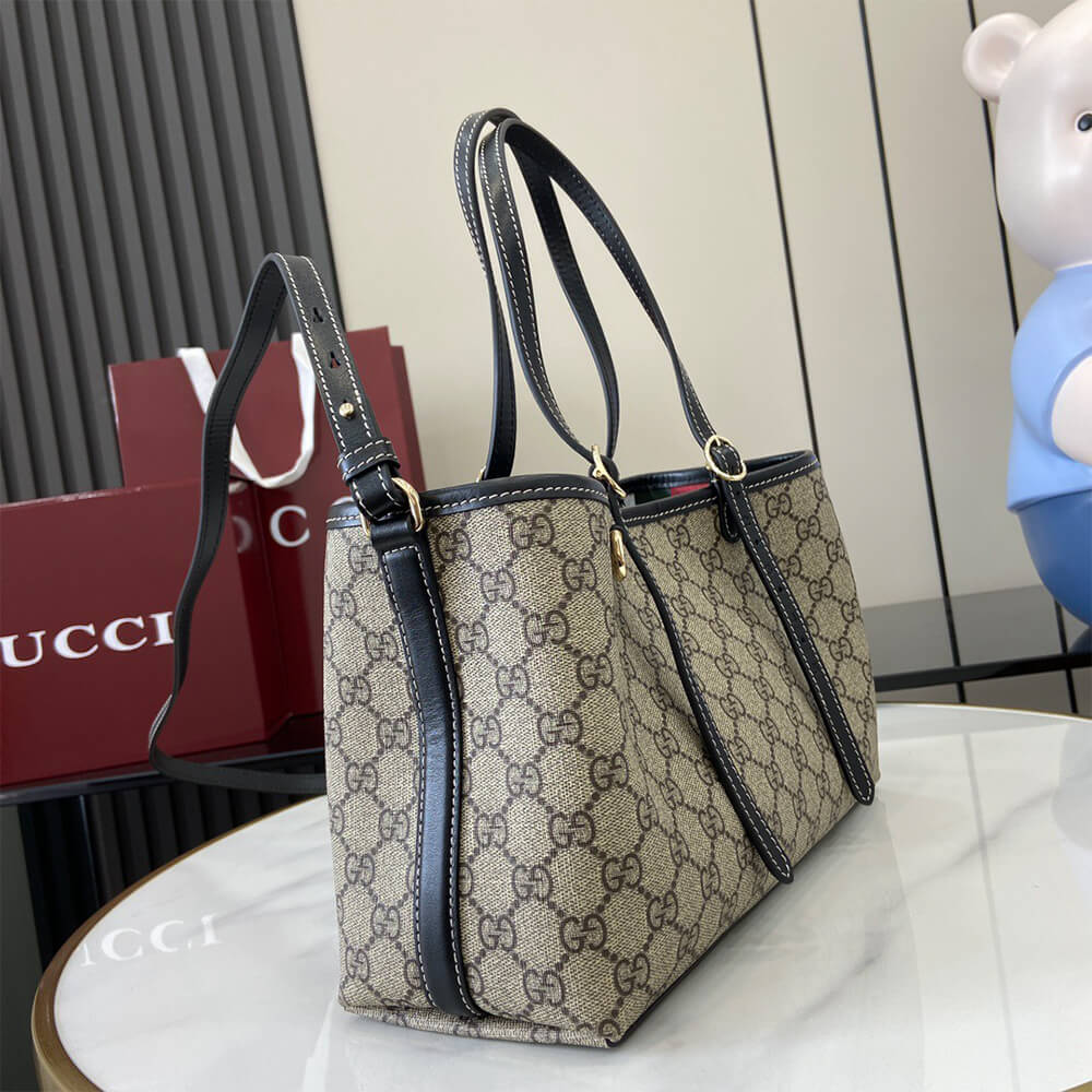 GG Emblem medium tote bag - Top Club