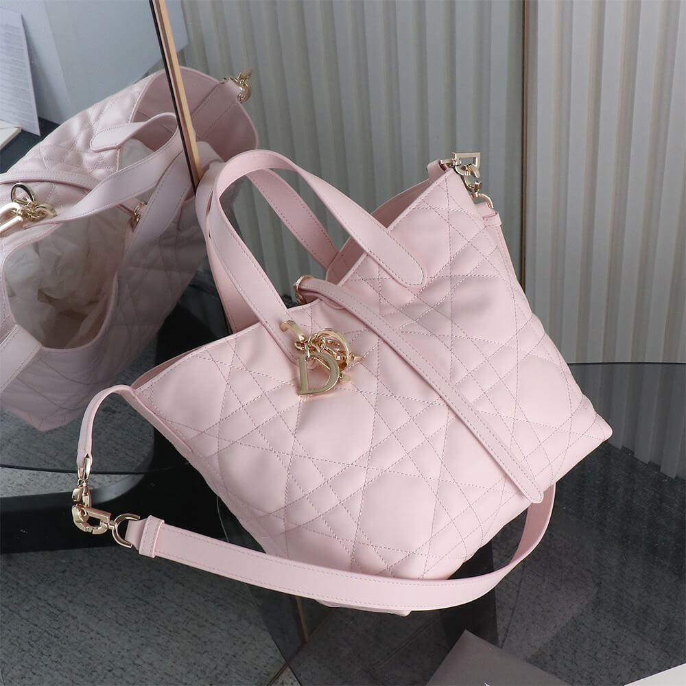 Medium Dior Toujours Vertical Tote Bag(high-end grade) - Top Club