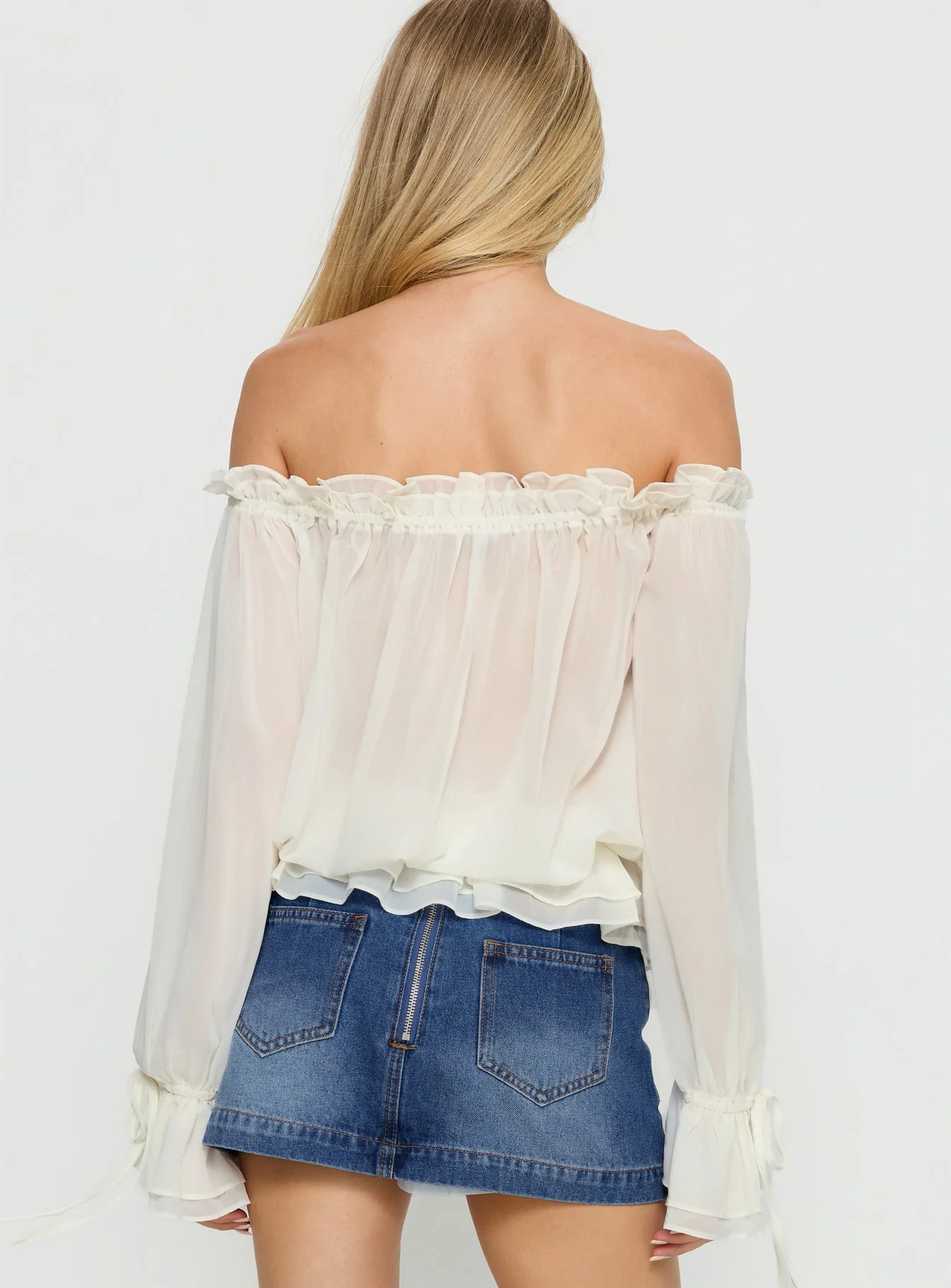 Madelina Frill Long Sleeve Top Cream