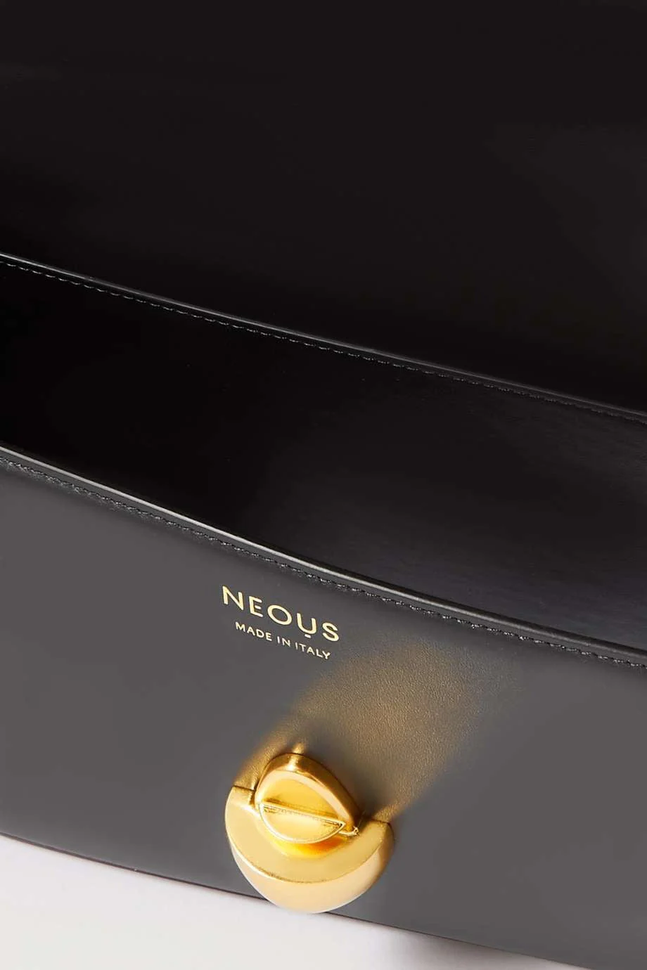 NEOUS Phoenix leather shoulder bag - Top Club