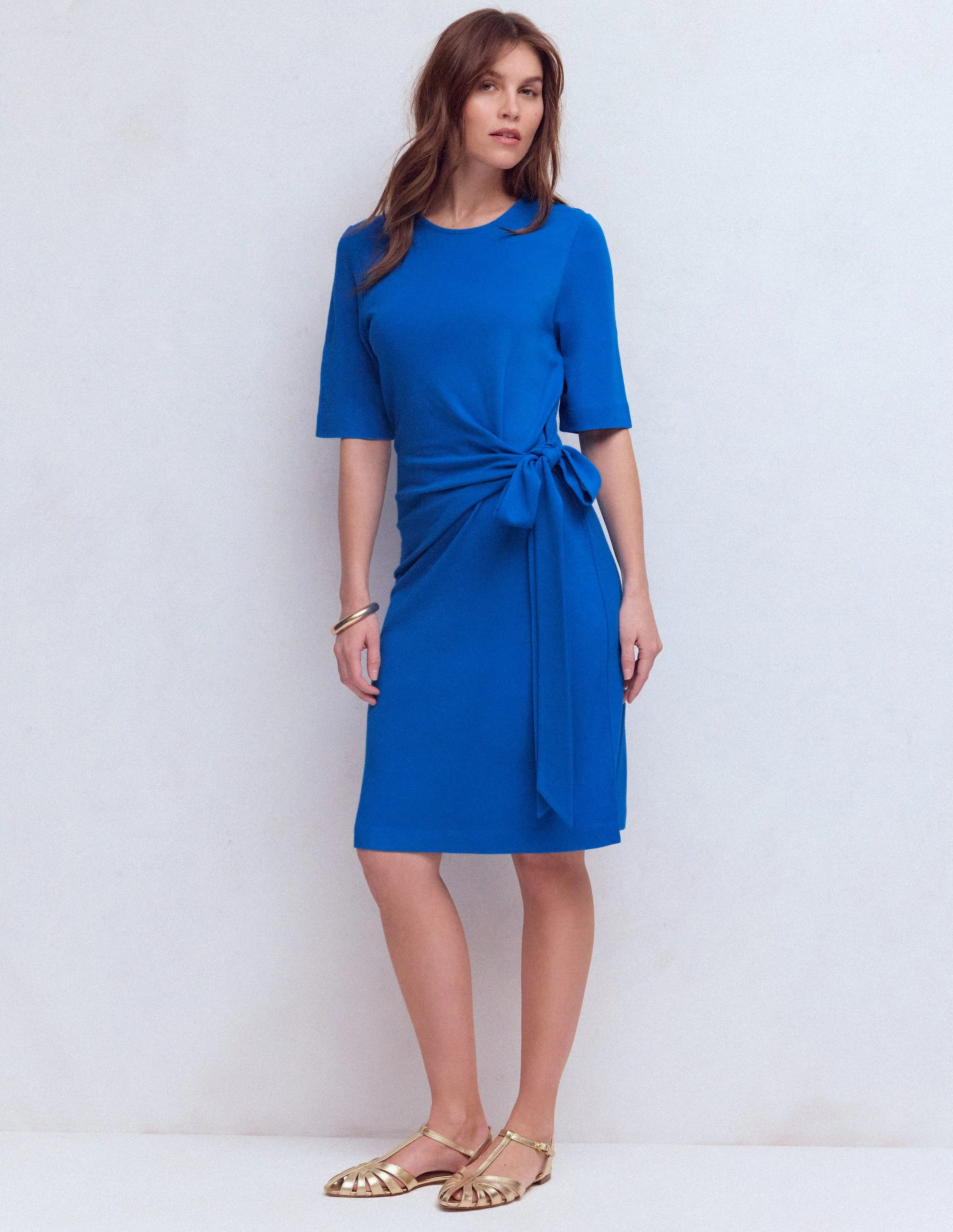 Zinnia Kurzes Jerseykleid zum Binden-Blau