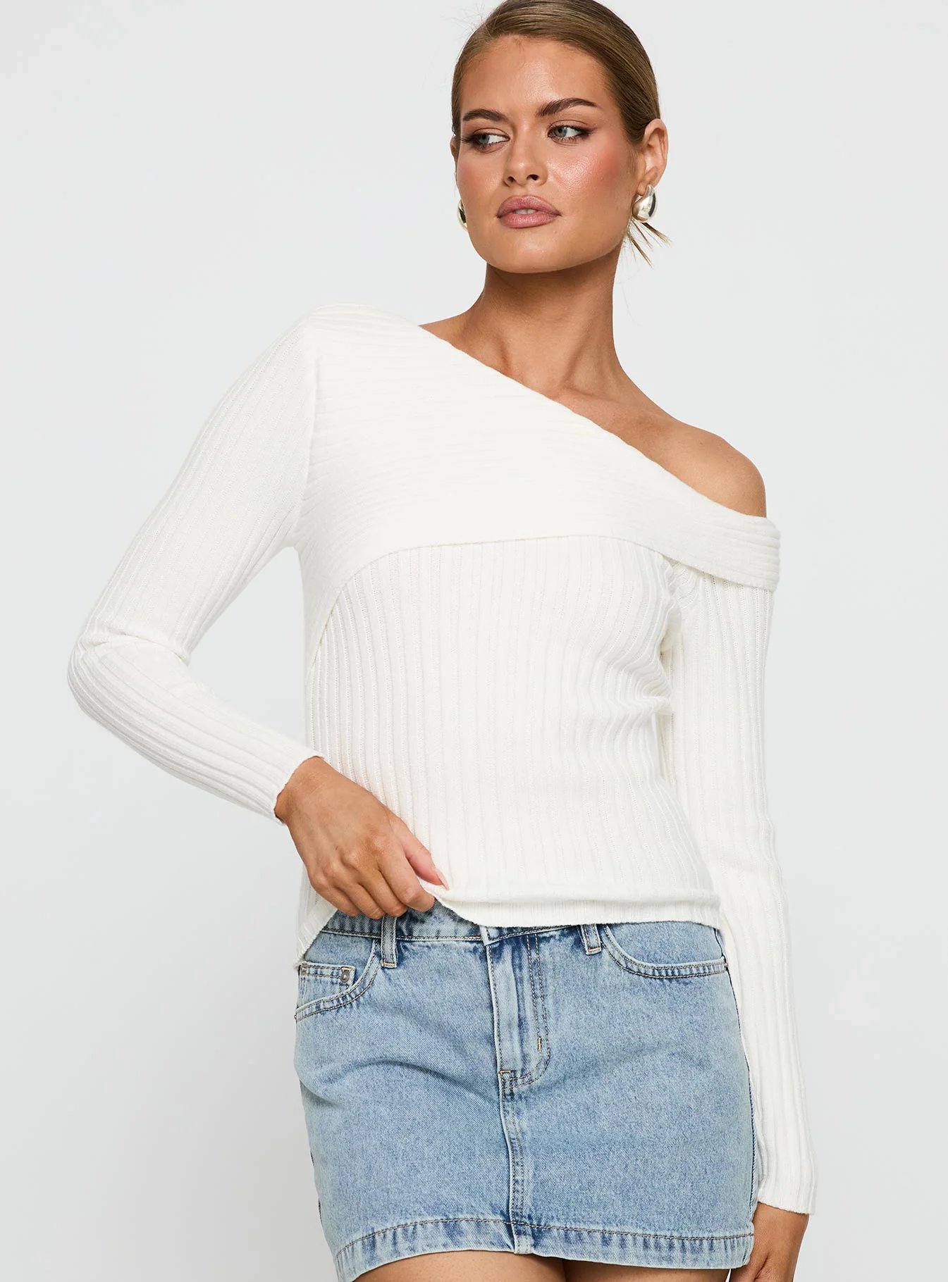 Jaybell Cold Shoulder Sweater White