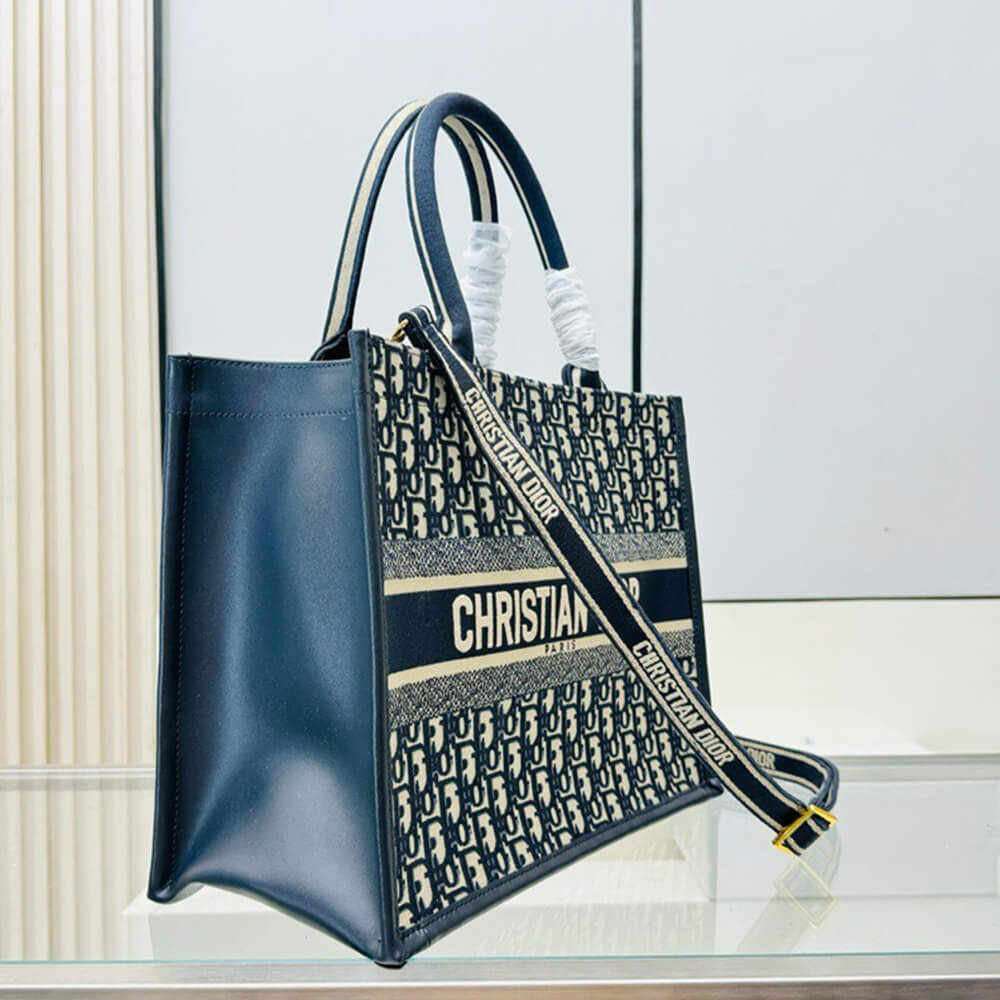 Medium Dior Book Tote - Top Club