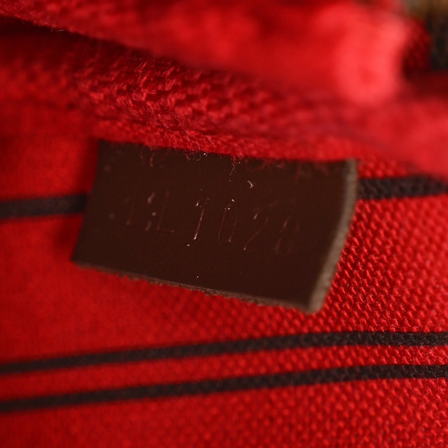 Damier Ebene Complice Trunks and Bags Mini Pochette Accessories Red - Top Club