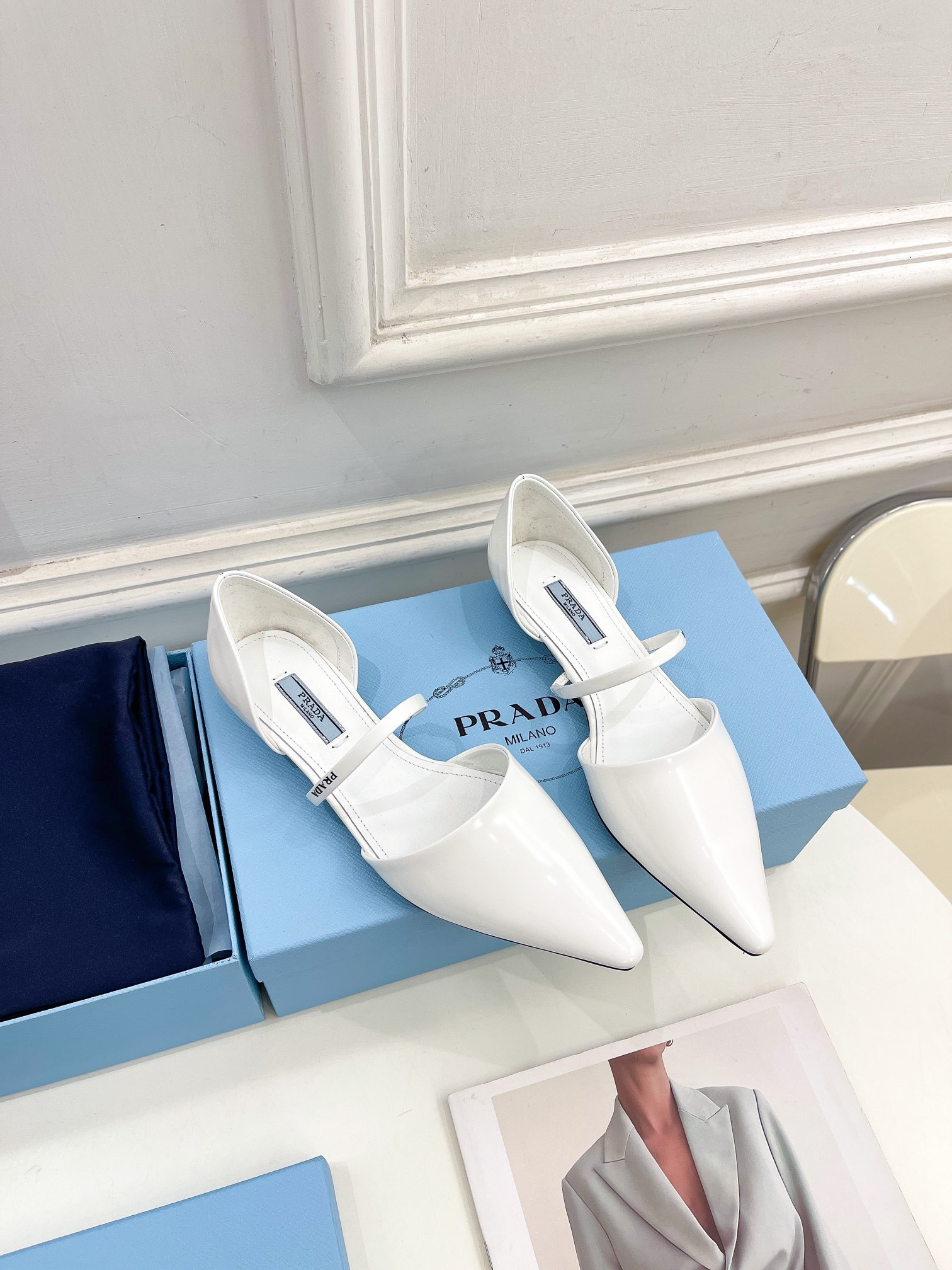prada catwalk style hollow pointed ballet shoes - Sneaker Replica Workshop