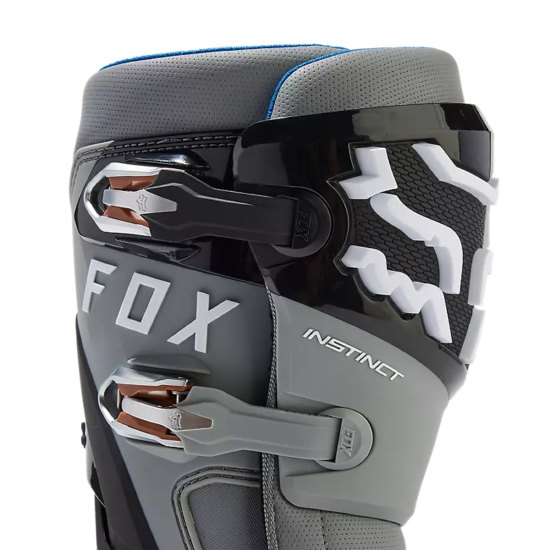 Instincts boots