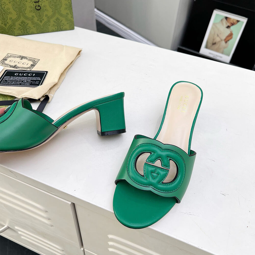 GUCCI Women s Interlocking G slide sandal - Top Club