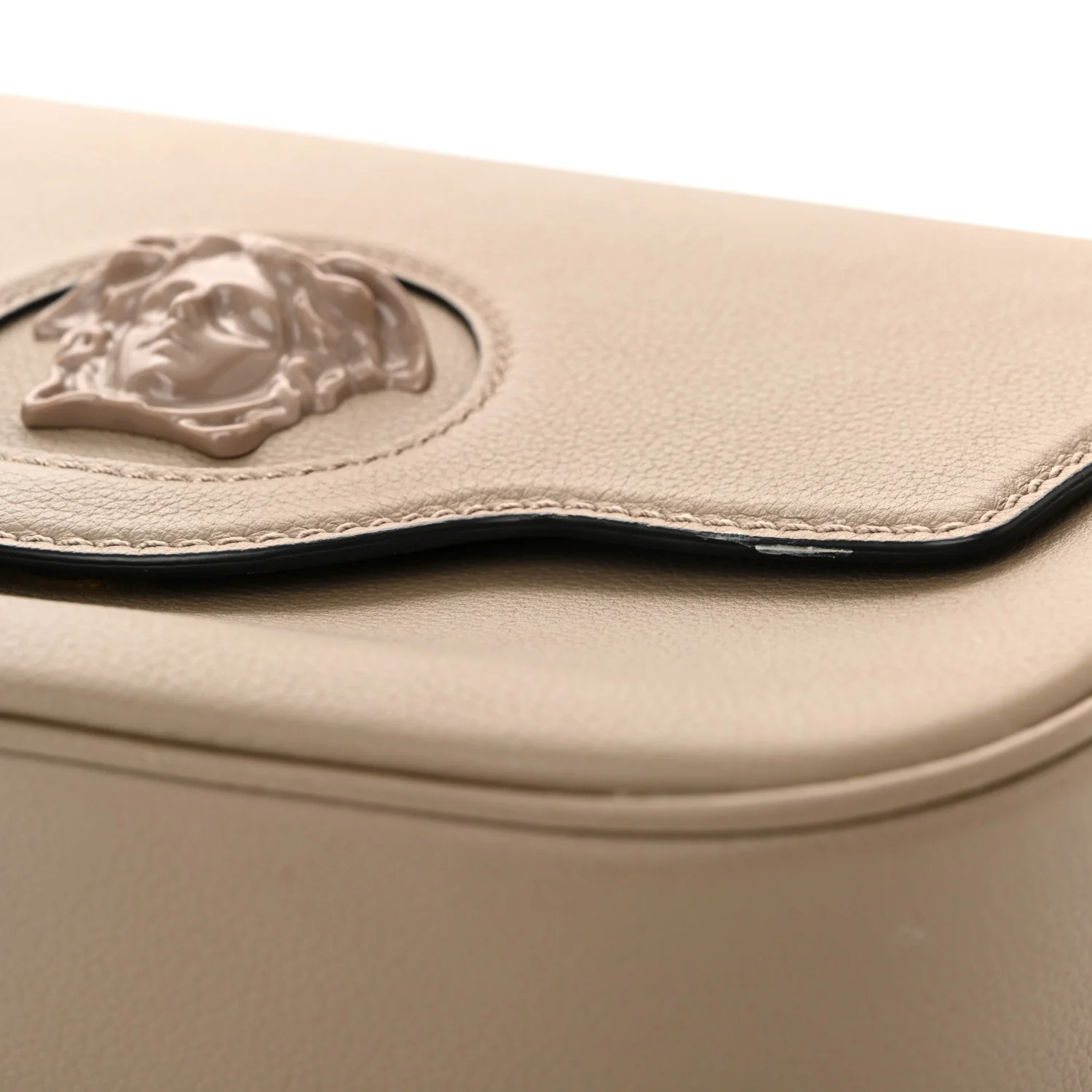 Grained Calfskin La Medusa Flap Shoulder Bag Taupe - Top Club