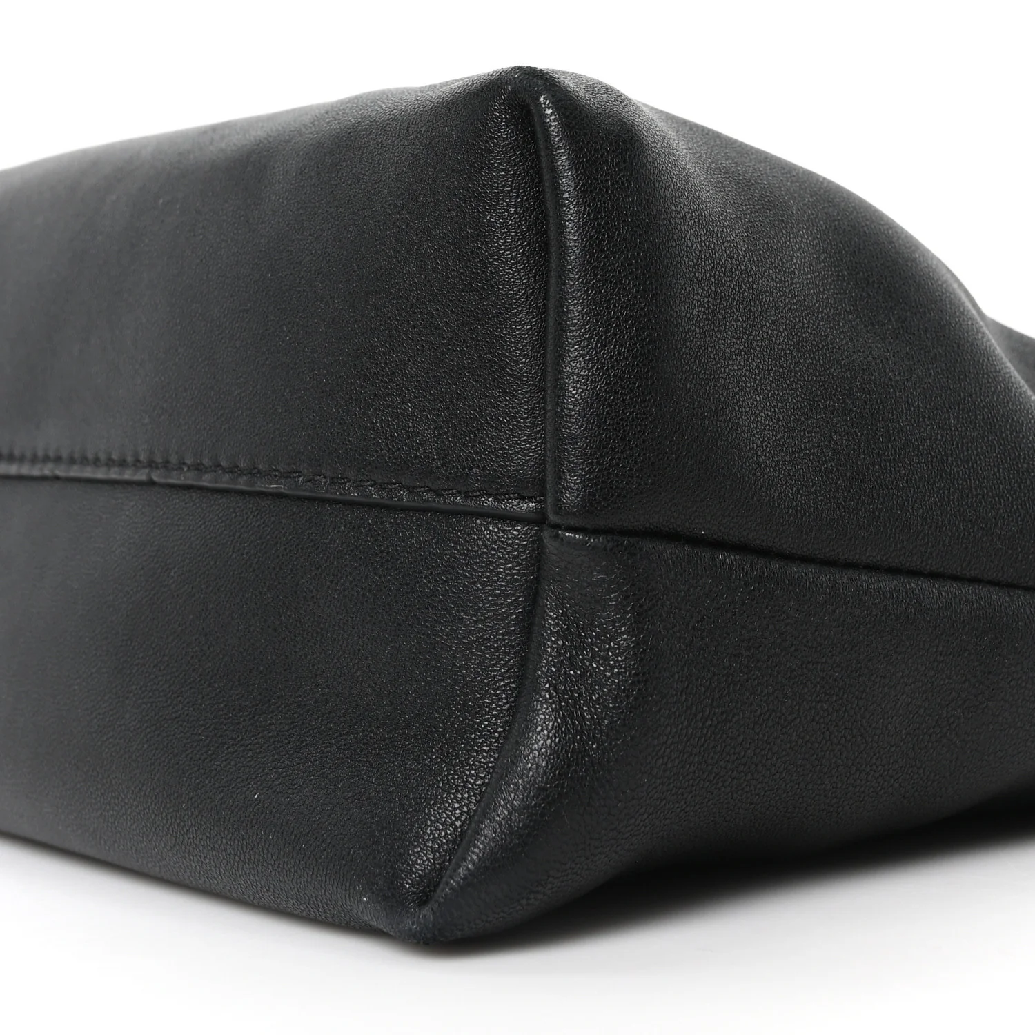 Mellow Nappa Medium Donut Chain Flamenco Knot Clutch Black - Top Club