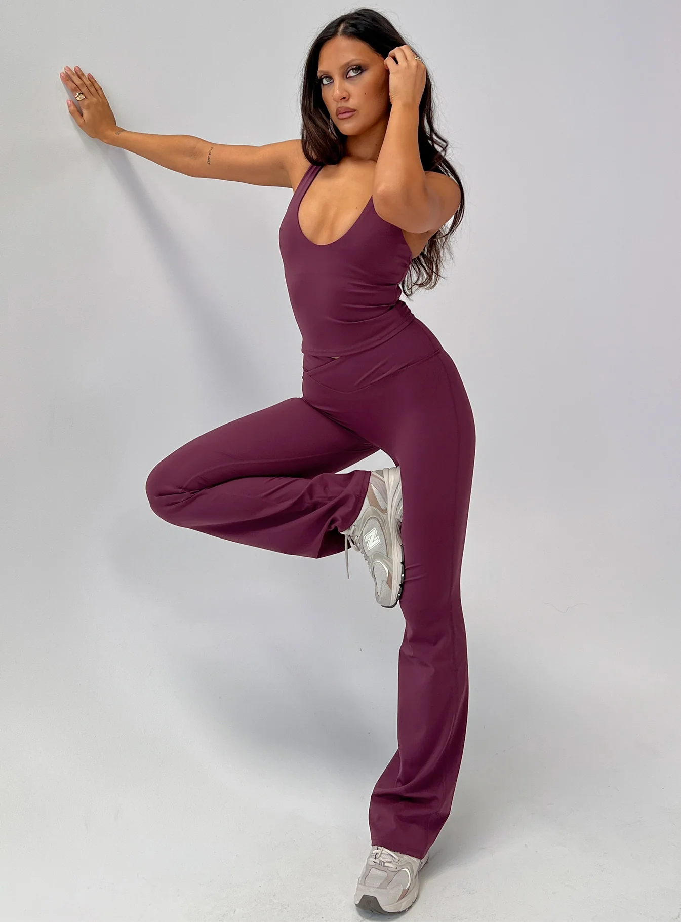Sunday Session Active Flare Leg Pant Plum