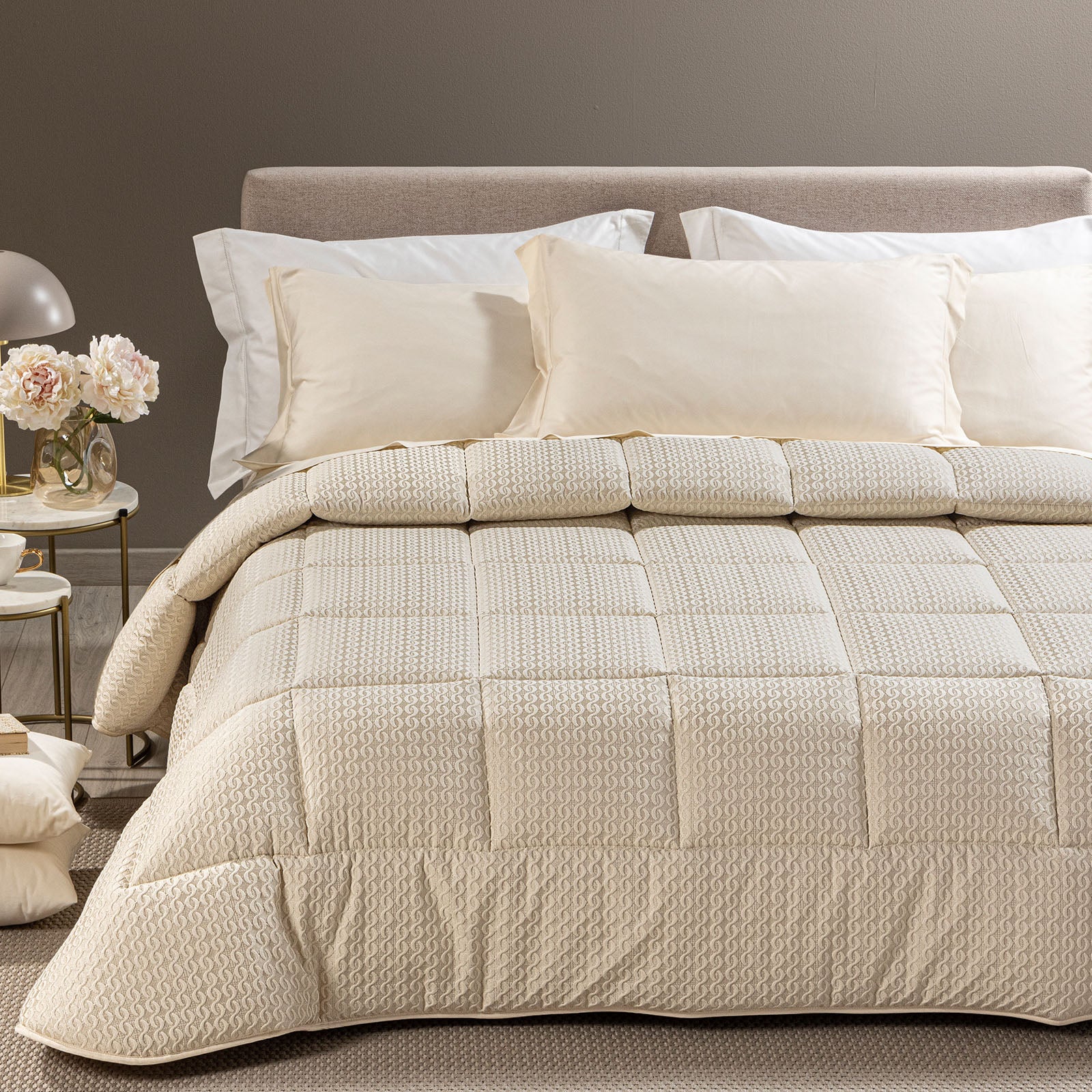 Trapunta In Raso Jacquard Clear Matrimoniale Avorio Dreaming