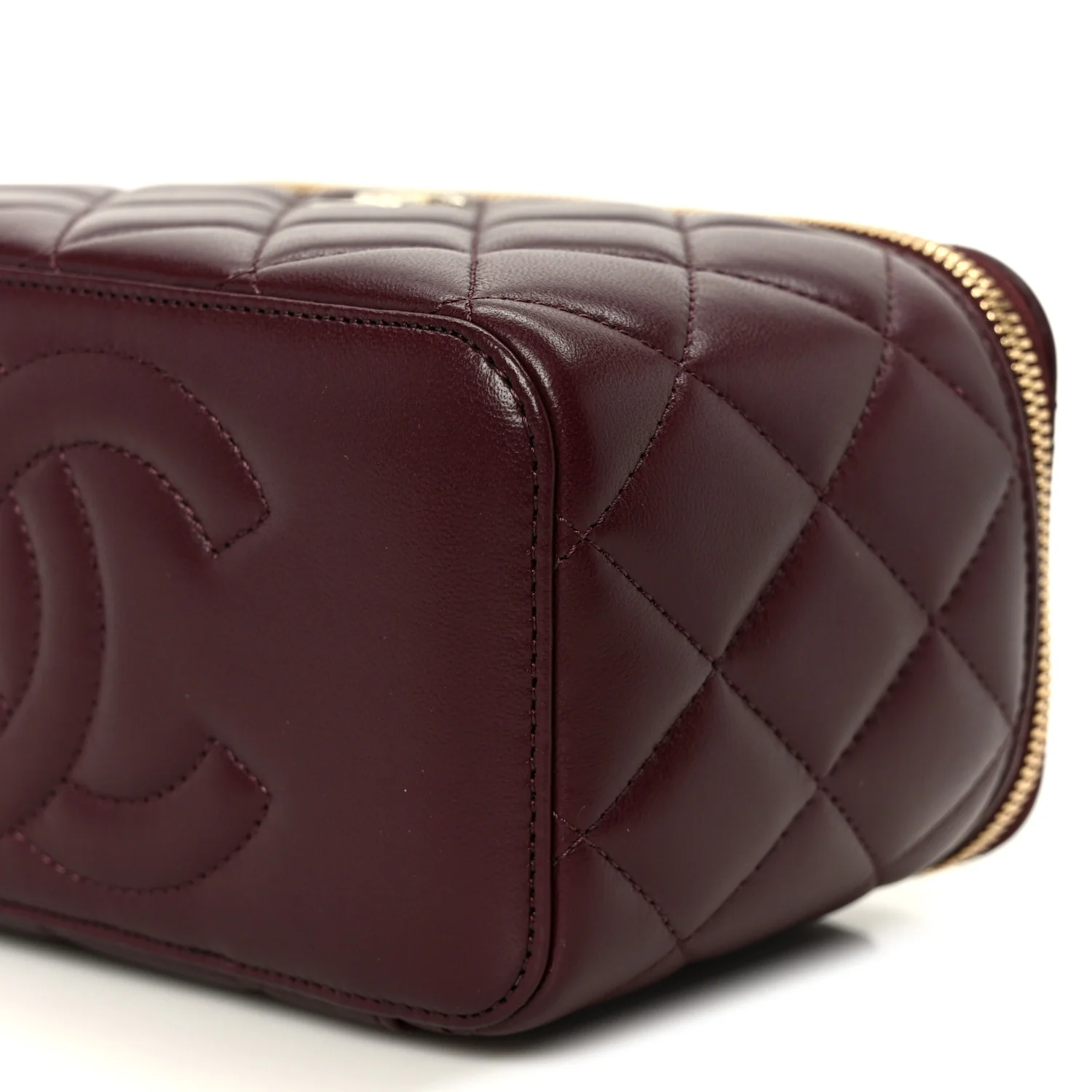 Lambskin Quilted Small Top Handle Vanity Case With Chain Burgundy - Top Club
