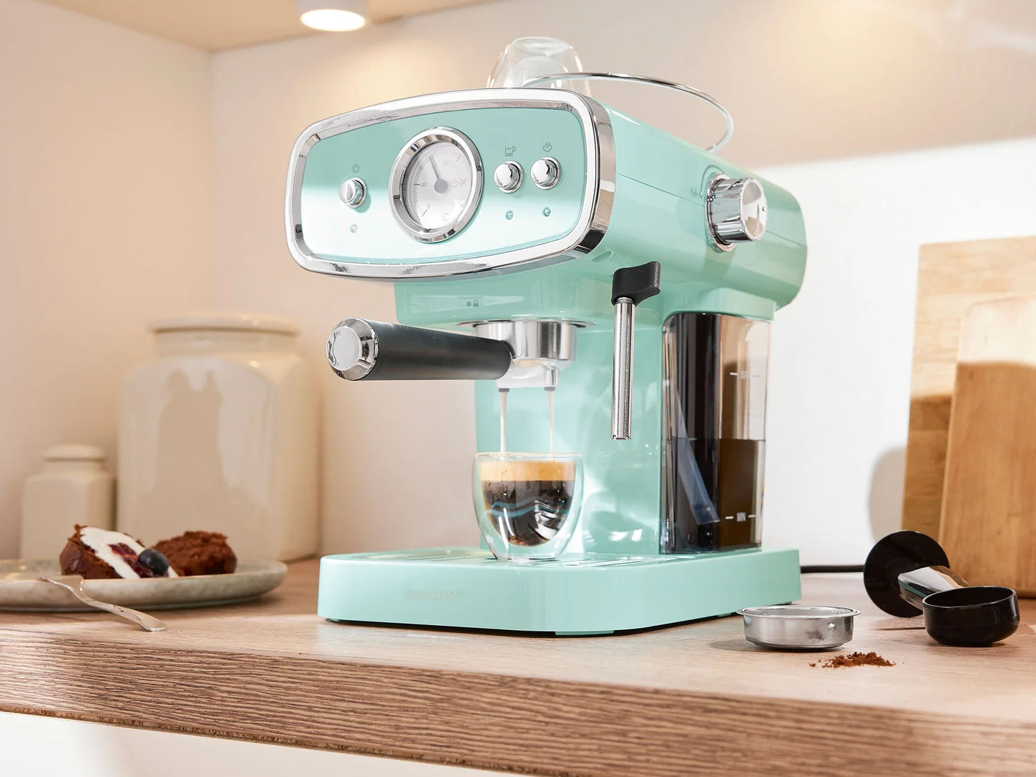 SILVERCREST KITCHEN TOOLS SEM 1050 A2 espresso machine with filter system