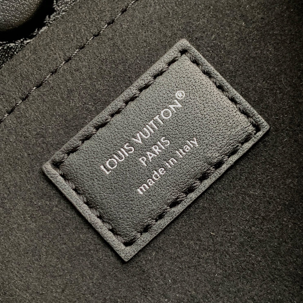 LV Off Duty Backpack Vibe(HIGH-END GRADE) - Top Club