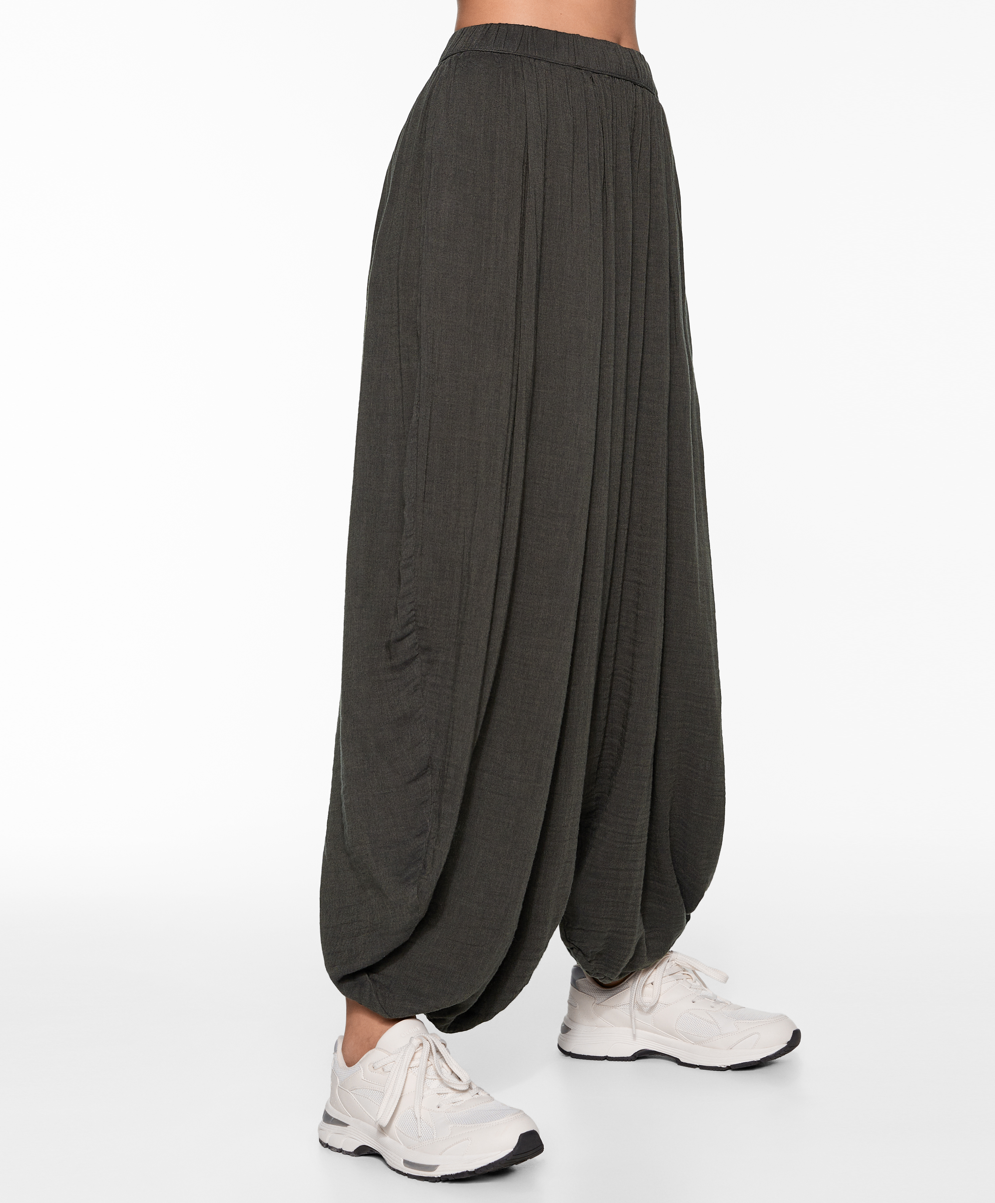OYSHO Balloon trousers with cotton