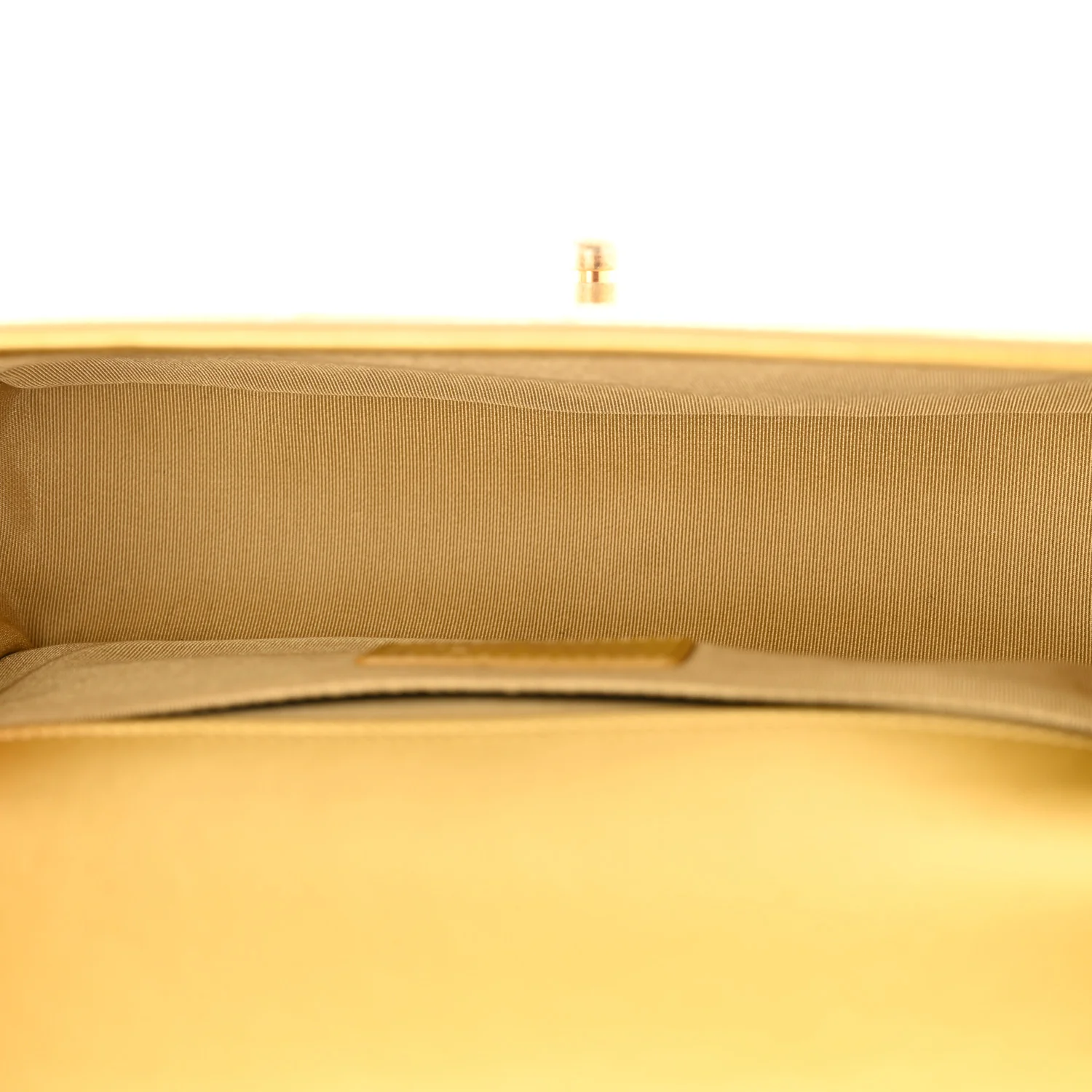 Metallic Calfskin Crocodile Embossed Graffiti Medium Cocodile Boy Flap Gold - Top Club