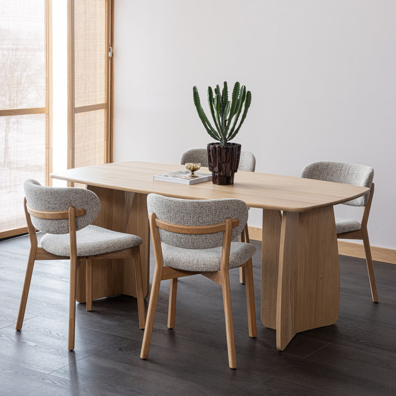 Udar eetkamerstoel naturel met houten frame naturel