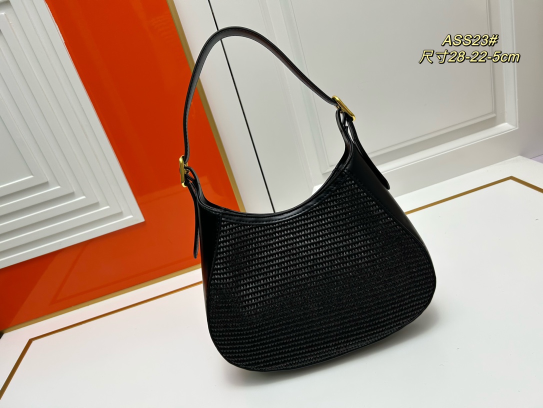 Pra new arrival women bag size : 28-22-5cm - Top Club