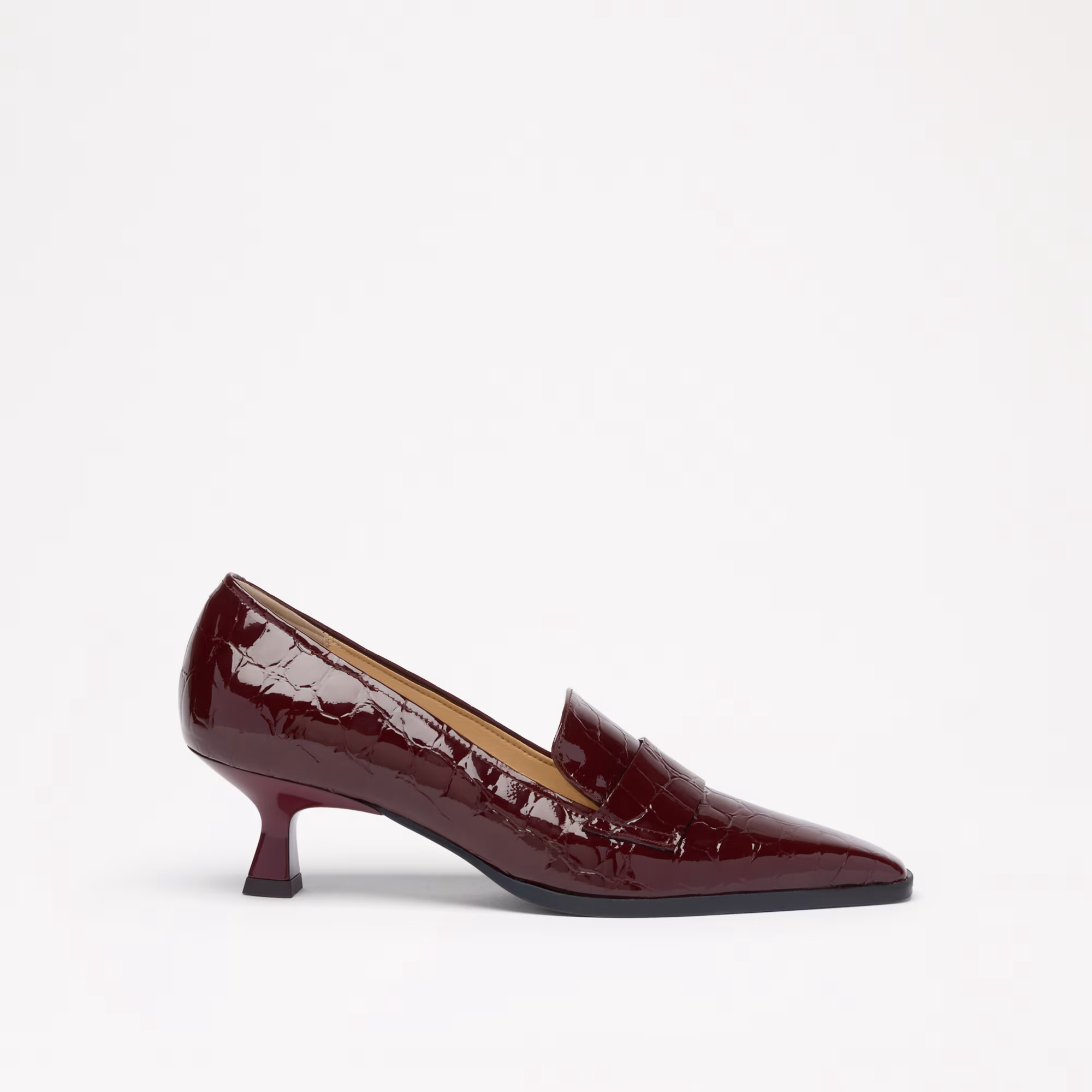 TotterSnipped Toe Heeled Loafer
