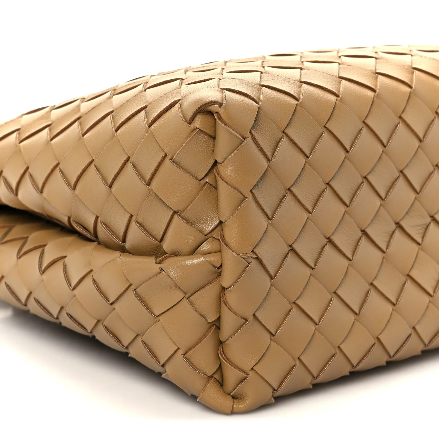 Nappa Intrecciato Medium Andiamo Shoulder Bag Dark Praline - Top Club