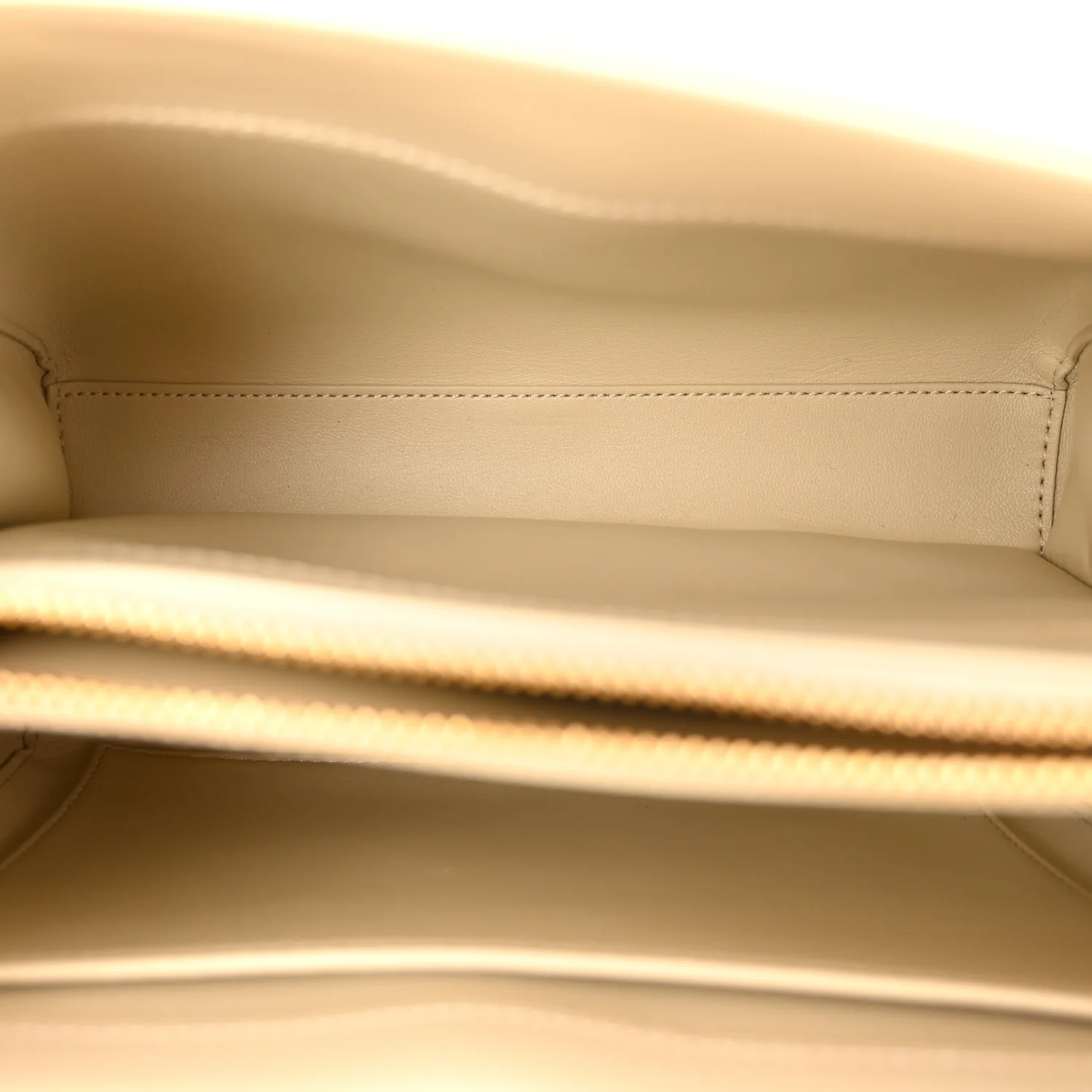 Satinated Calfskin Small 16 Top Handle Bag Beige - Top Club