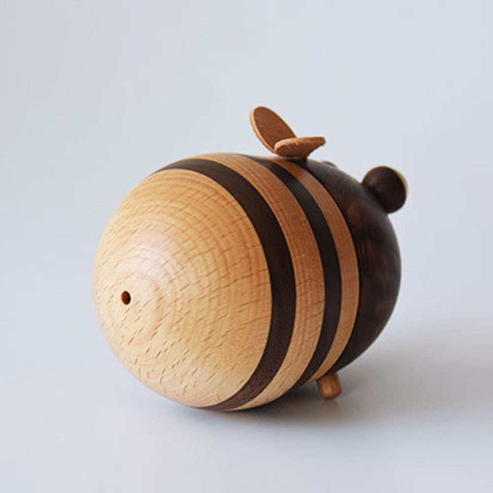 Bee toothpick holder