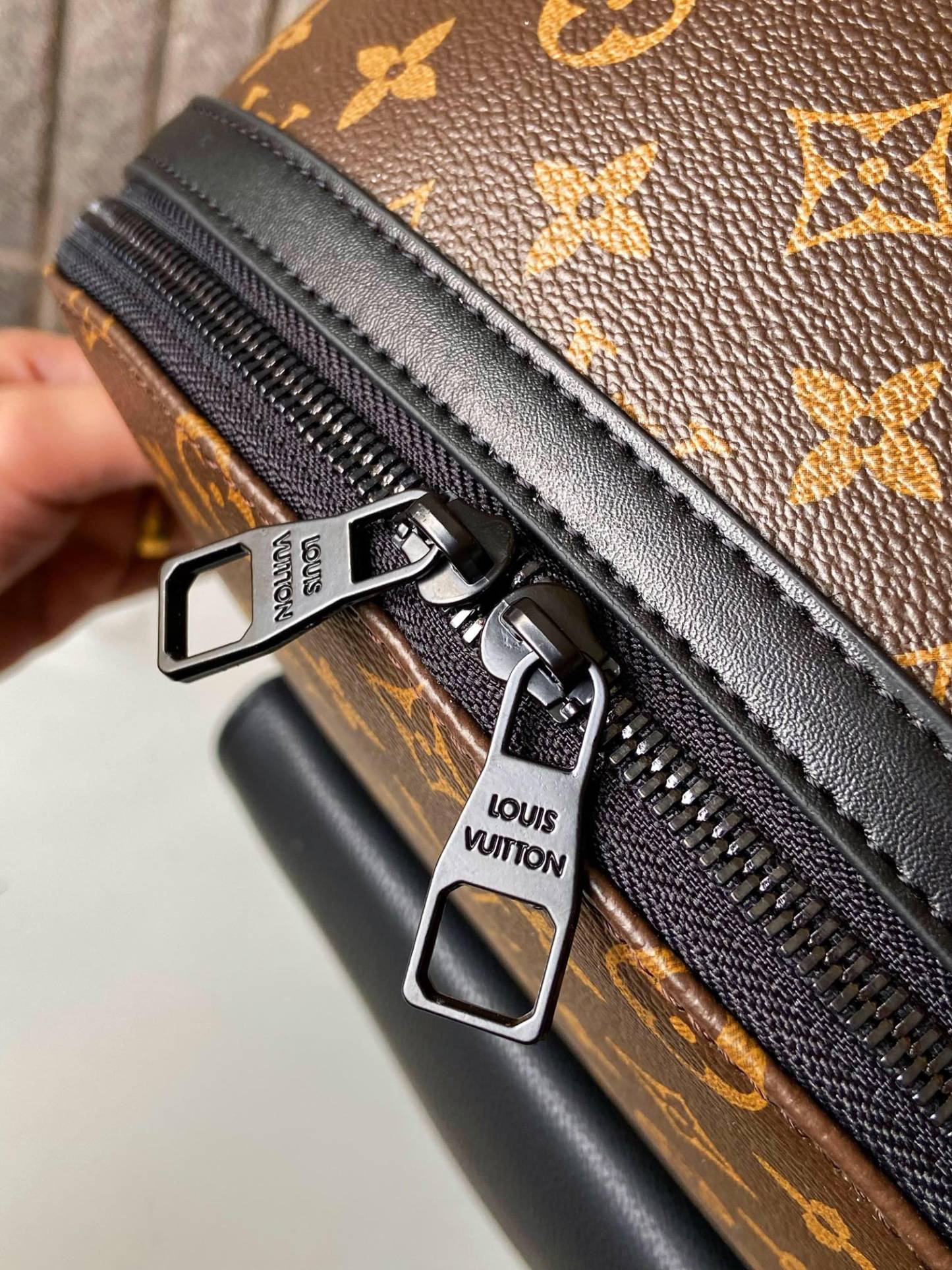 Louis new arrival ????Aerogram backpack bag size : 43 x 30 x 14 cm - Top Club