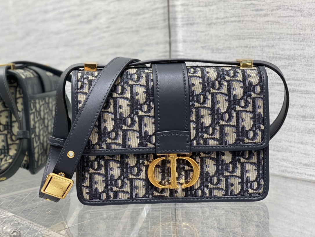 ?? ?????????????????? bag 01 - Top Club