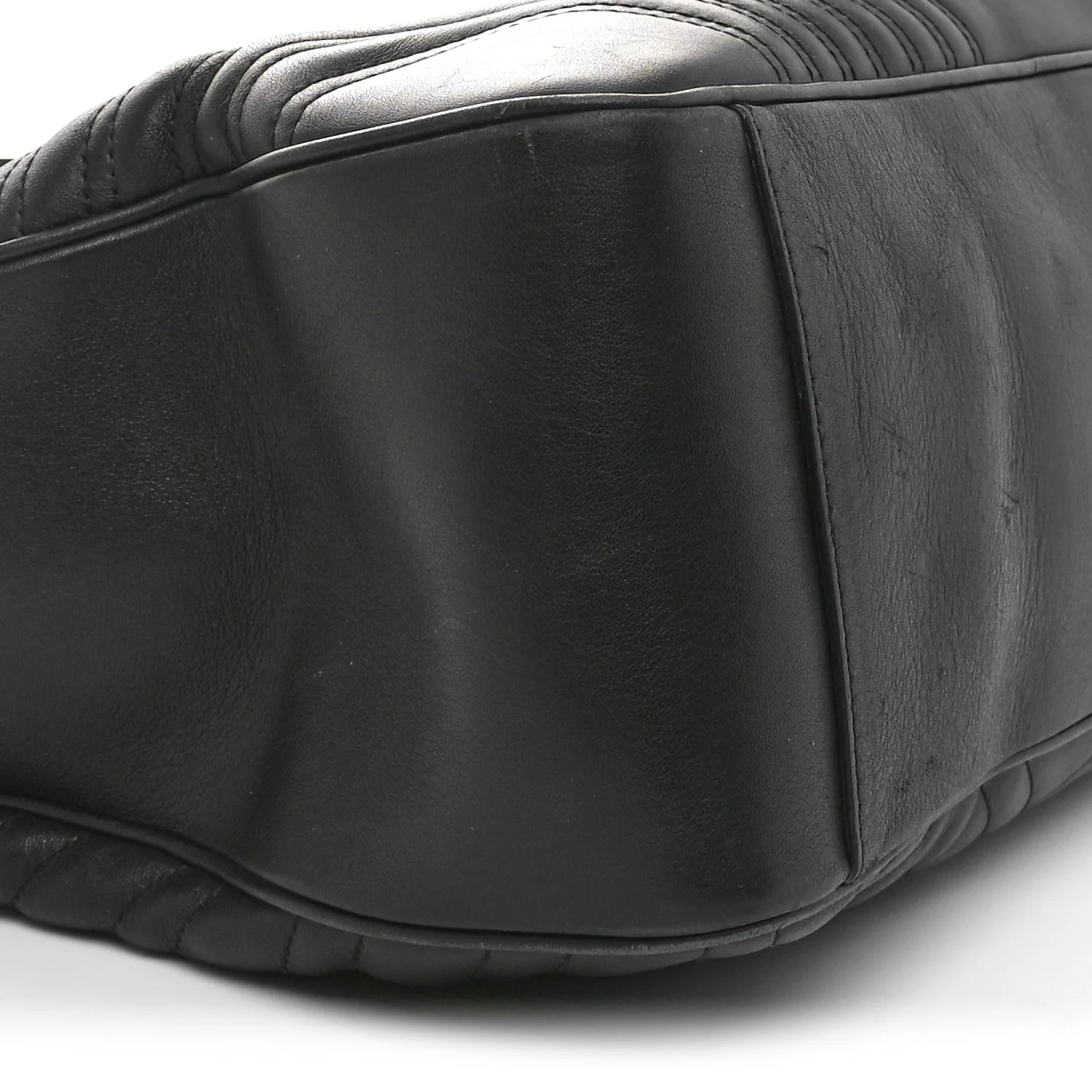 Calfskin Matelasse Maxi GG Marmont Top Handle Shoulder Bag Black - Top Club