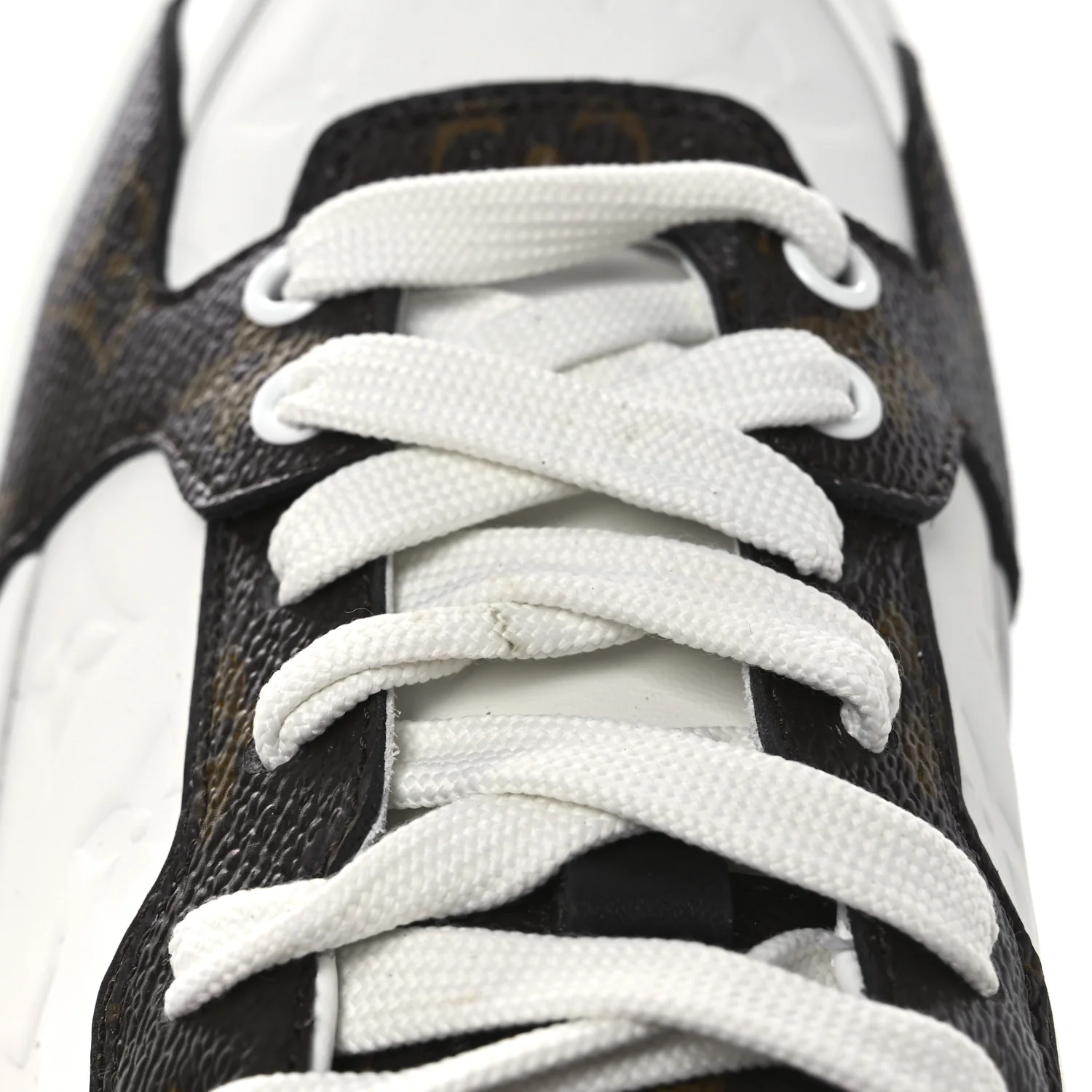 Lambskin Embossed Monogram Time Out Sneakers 39 White Brown - Top Club