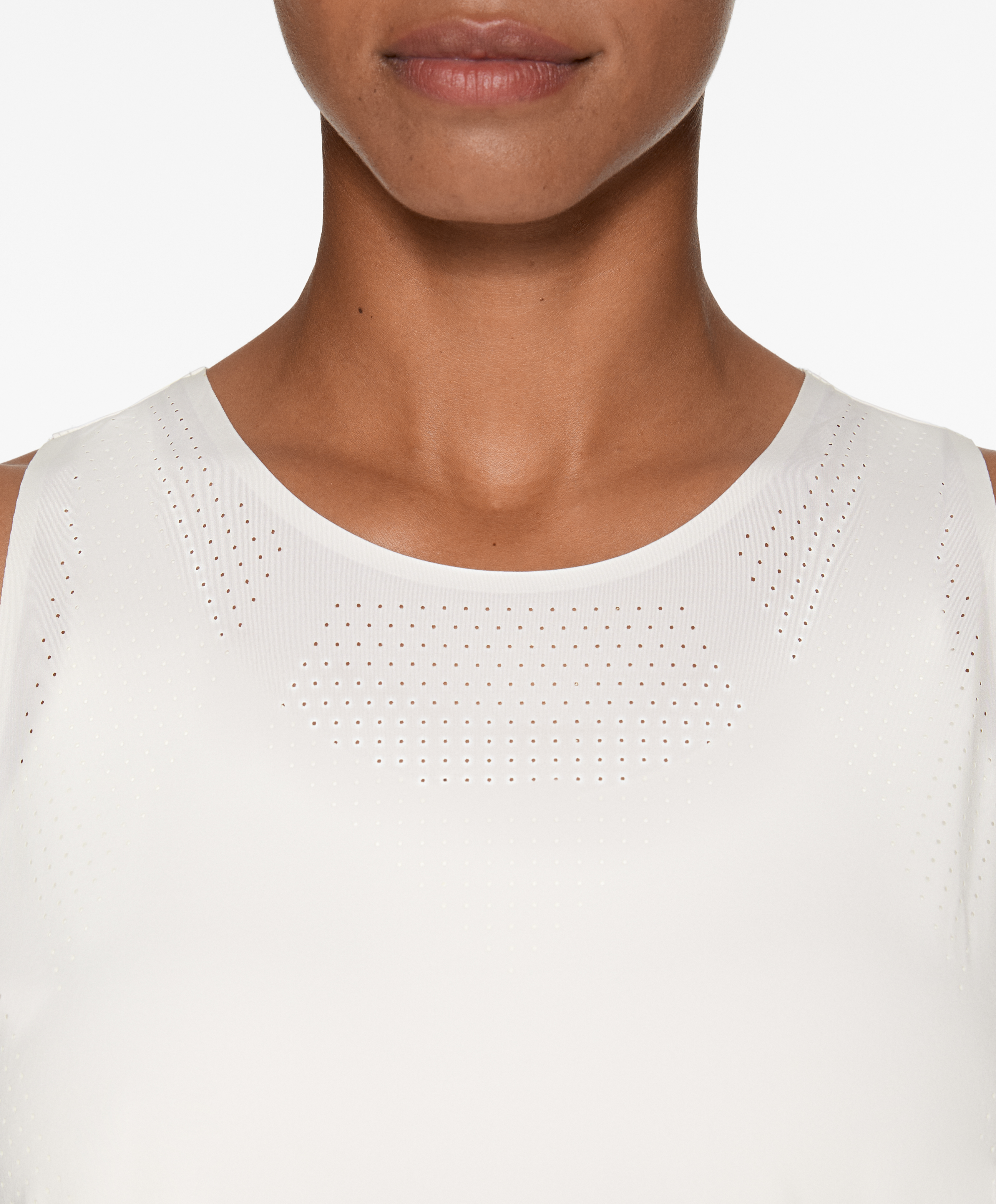 OYSHO Microperforated technical sleeveless T-shirt