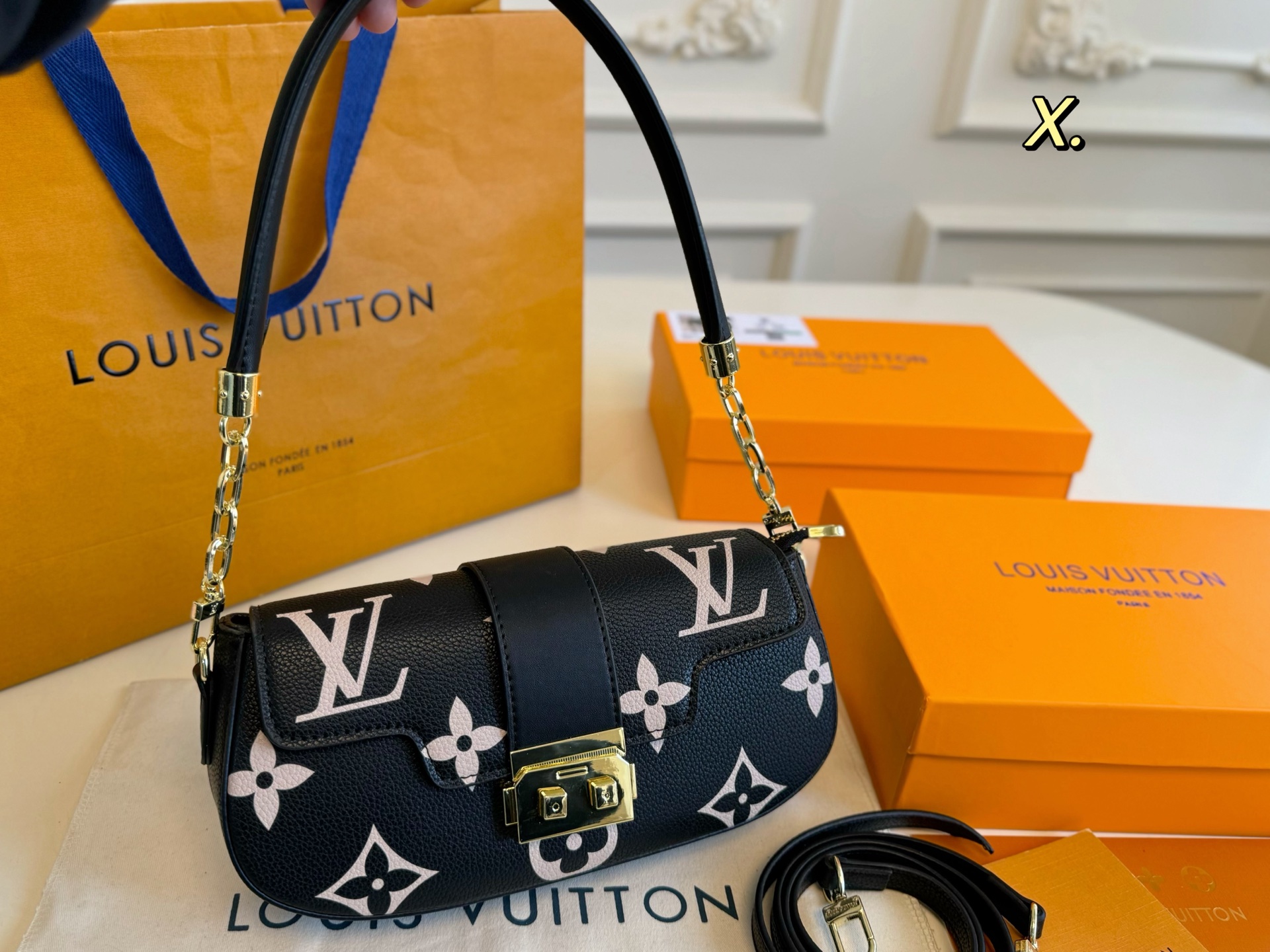 Louis new arrival hobo bag size: 26*13 cm - Top Club