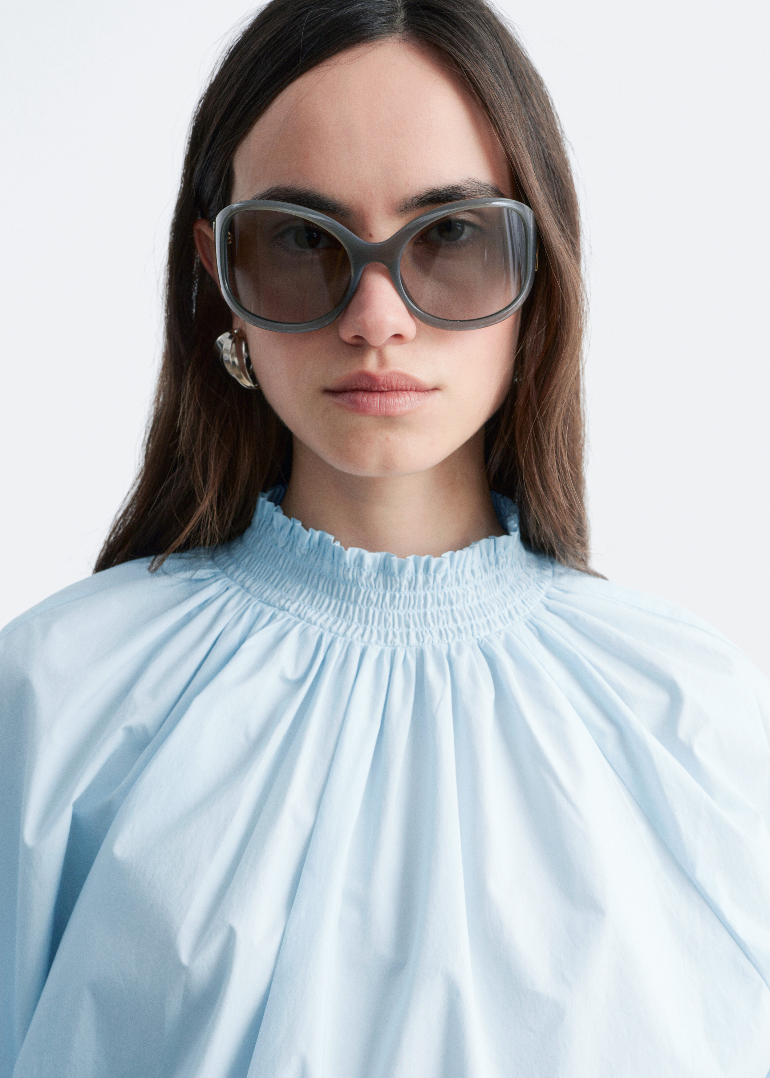 & Other Stories GATHERED STAND-COLLAR BLOUSE