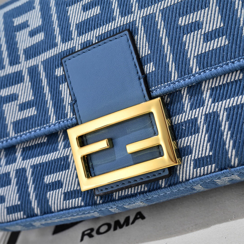 Fendi Baguette - Top Club