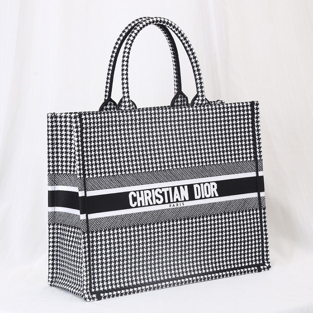 LARGE DIOR BOOK TOTE - Top Club