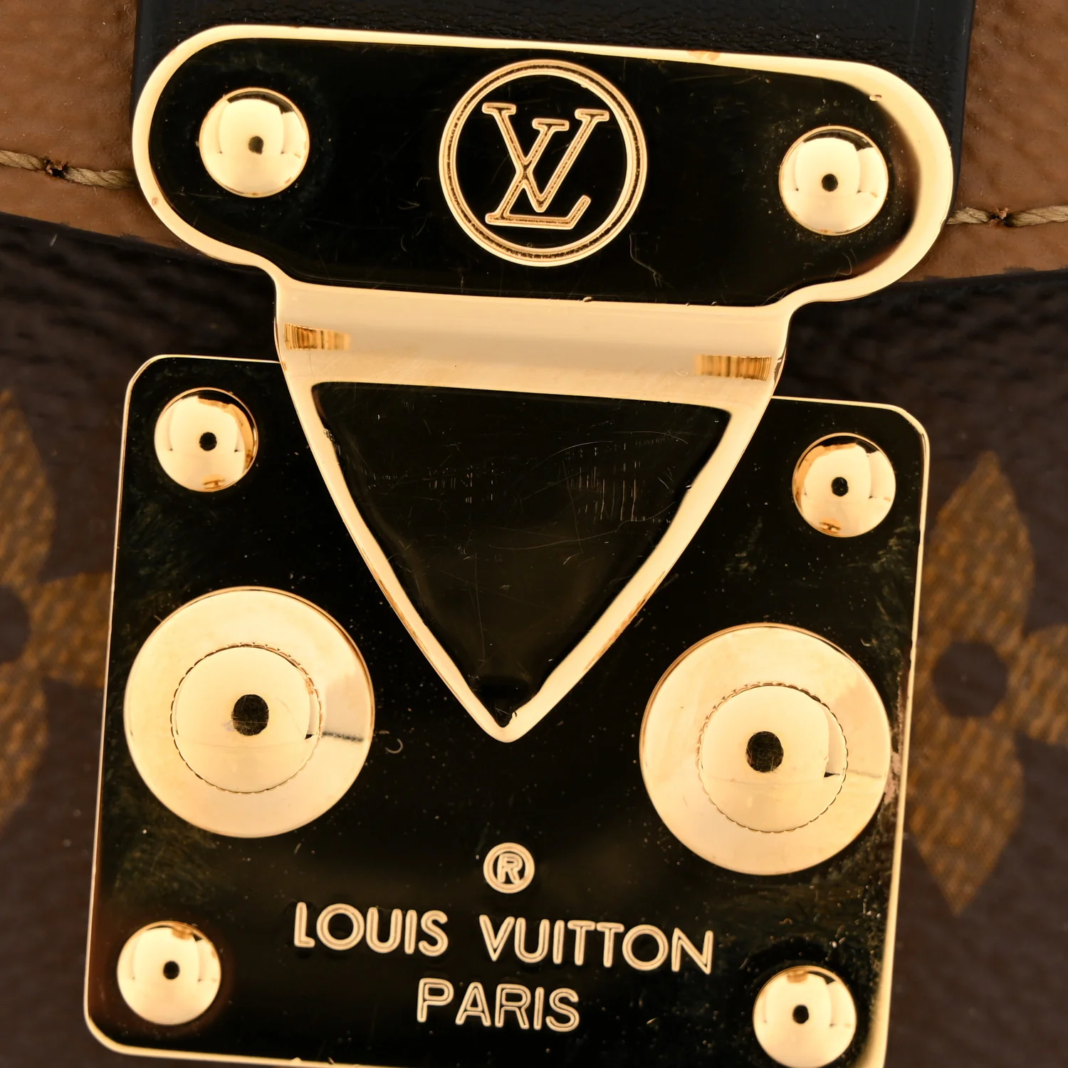 Reverse Monogram Camera Box NM - Top Club