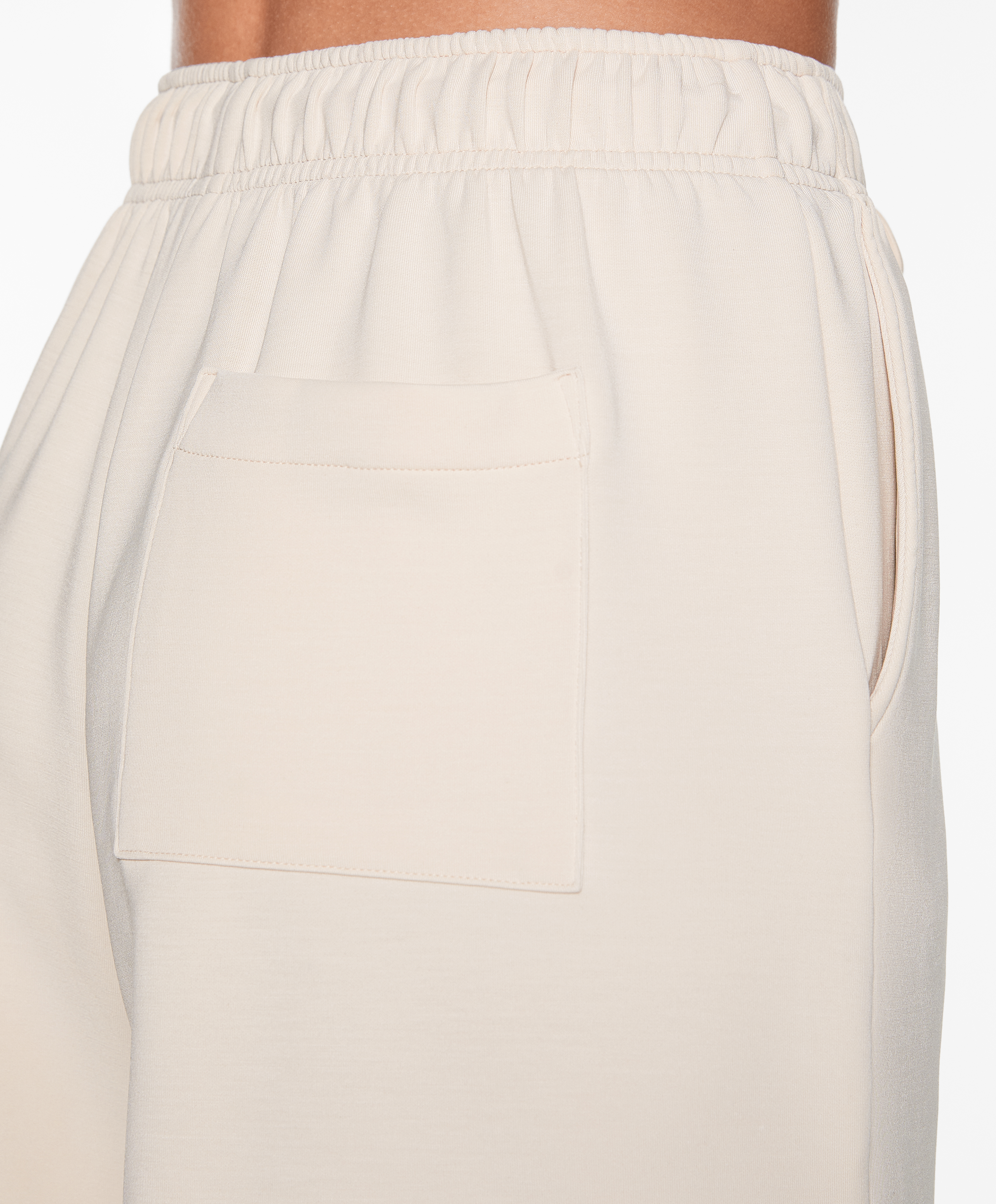 OYSHO Soft-touch Bermuda shorts with modal