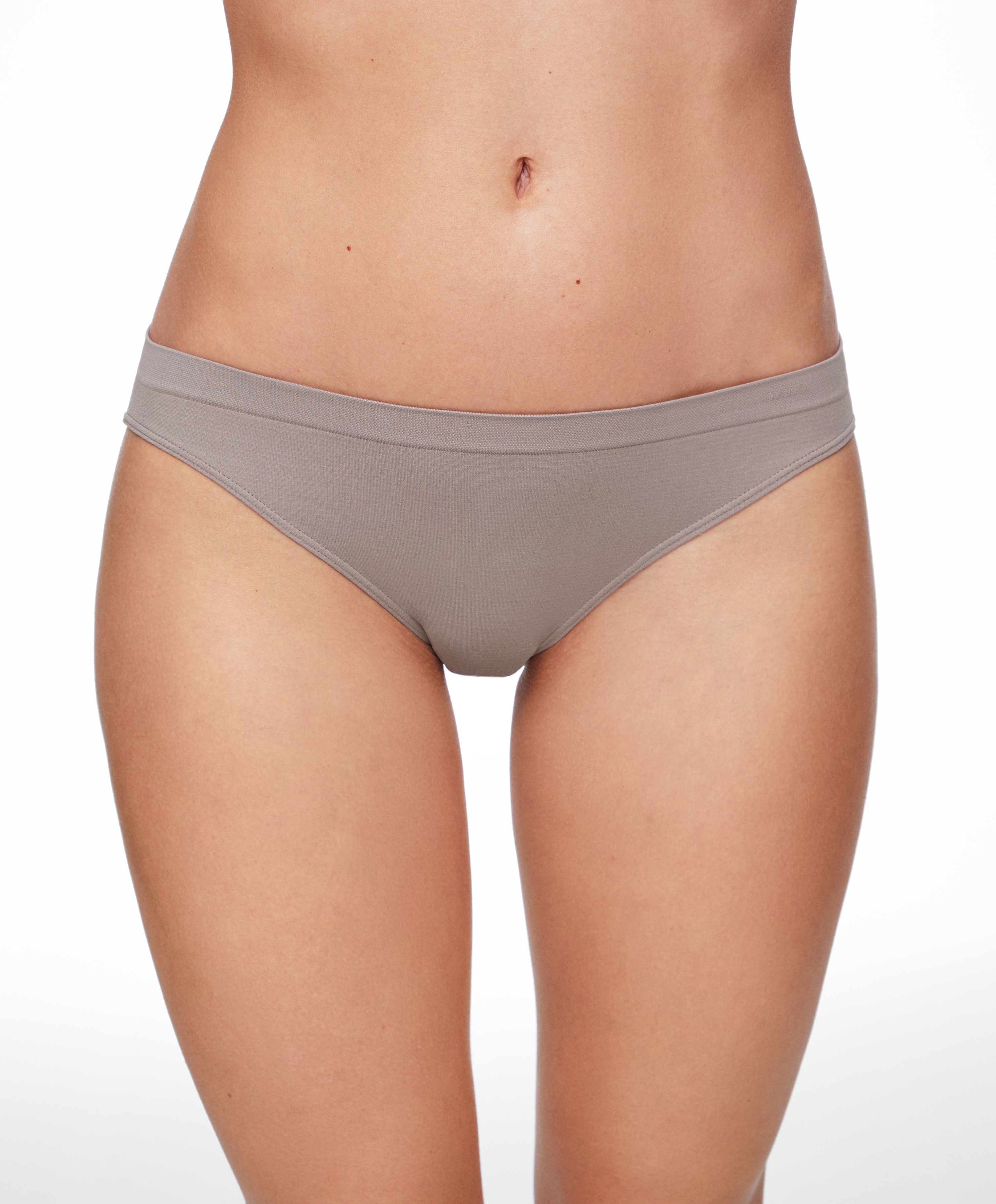 OYSHO 3 seamless soft-touch classic briefs