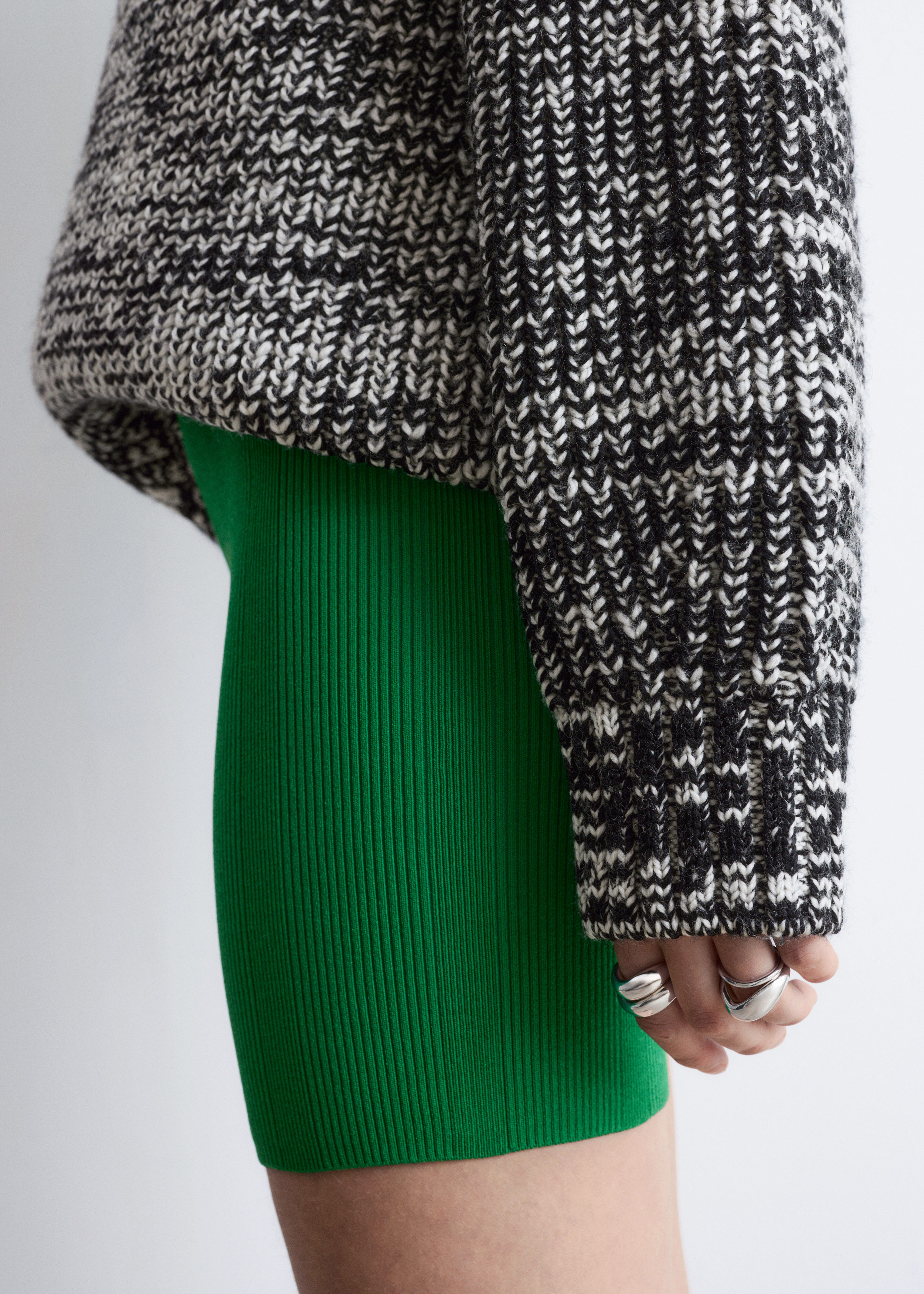 & Other Stories RIBBED BIKER SHORTS