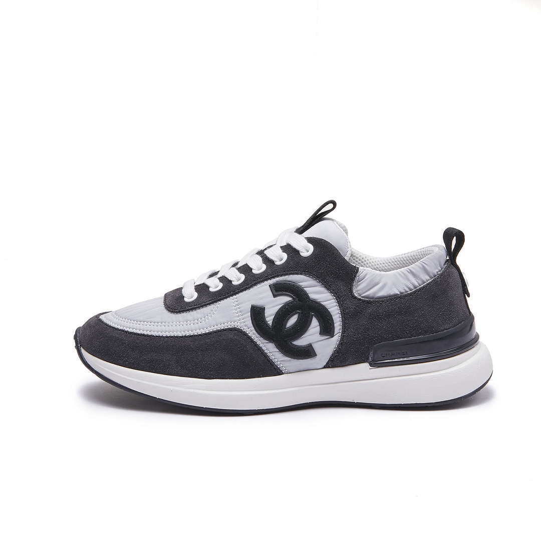 Chanel G46076 Women 24B Trainers Suede leather Black   White C91292 - Sneaker Replica Workshop