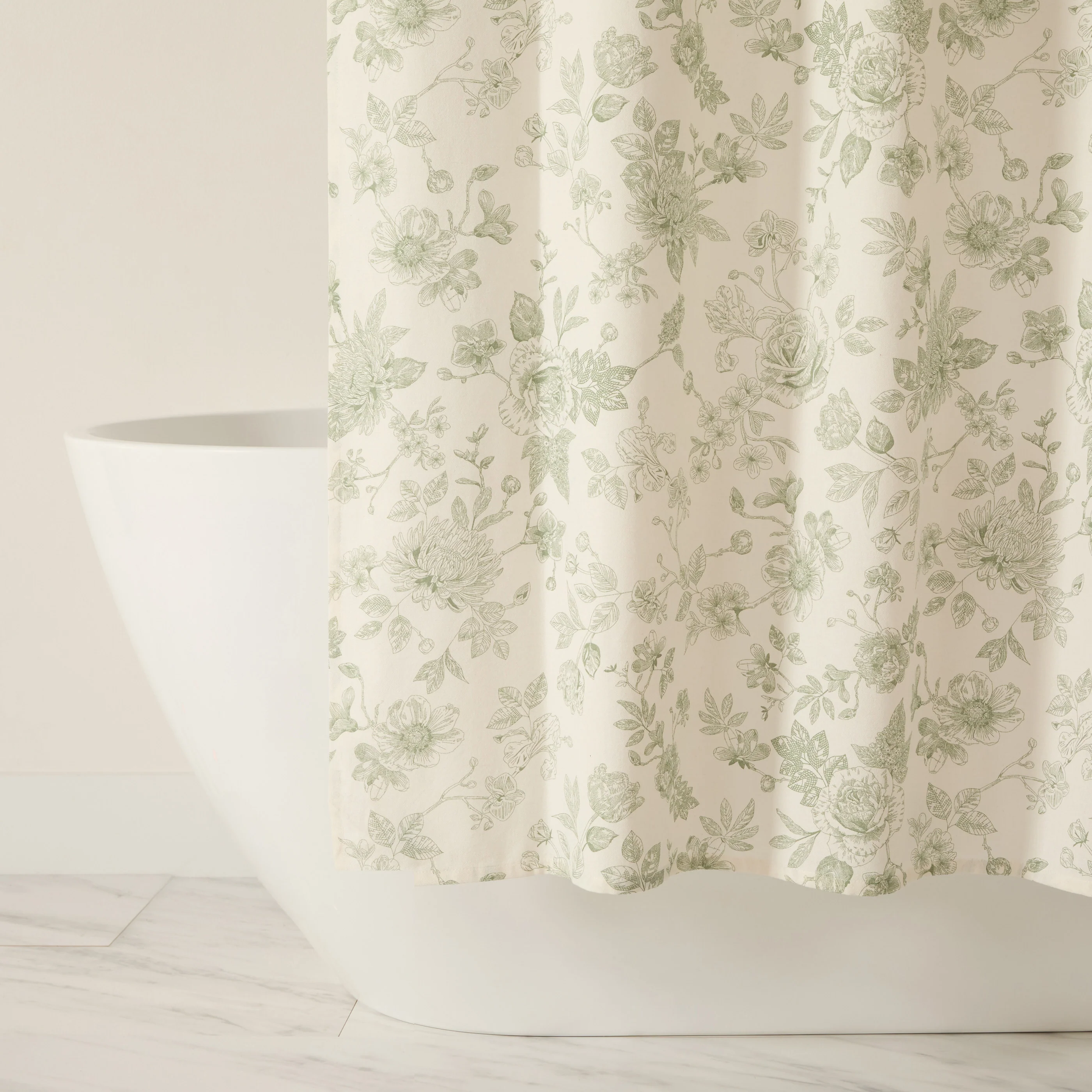 Vintage Floral Patterned Shower Curtain