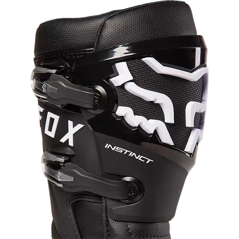Instincts boots