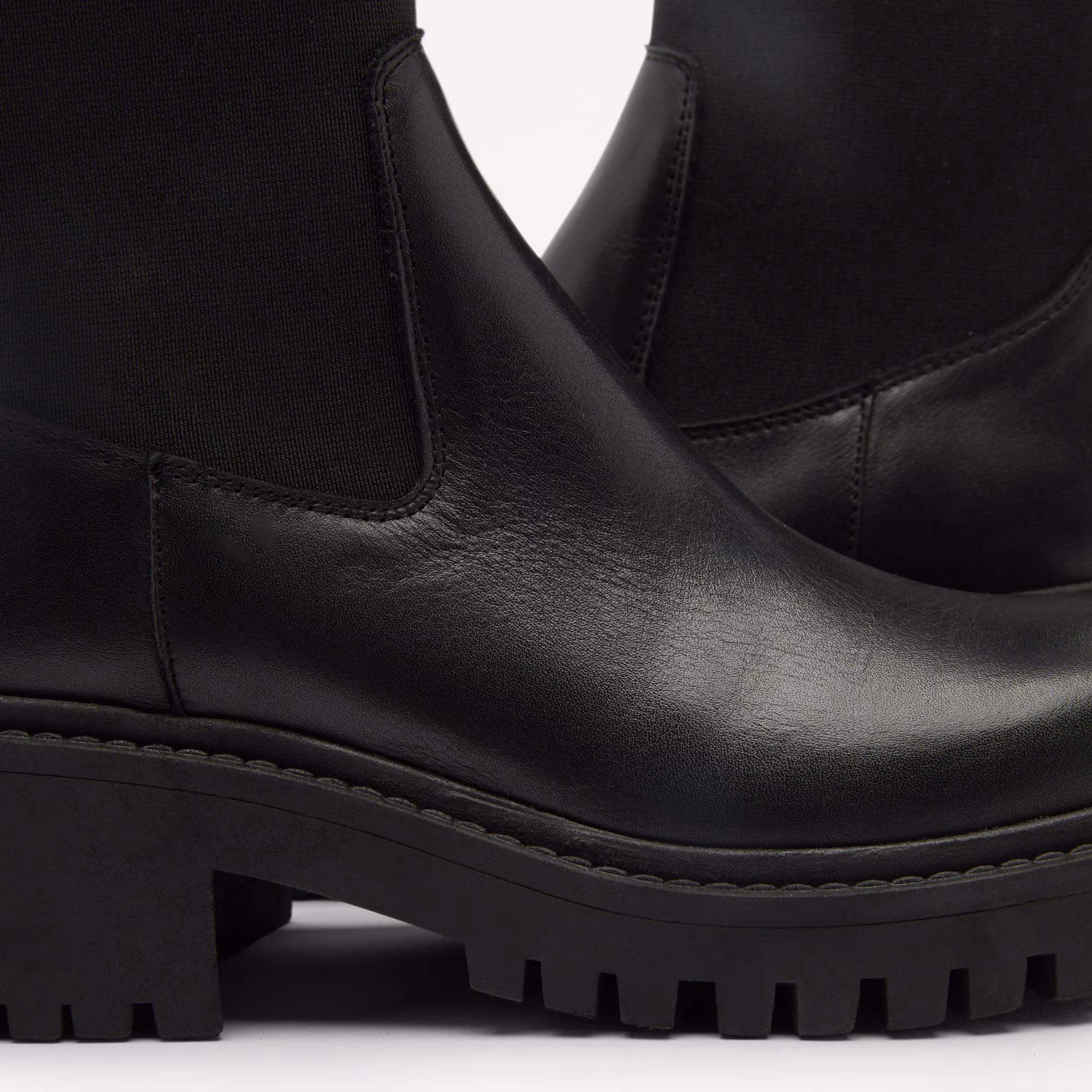 KickstartElastic Boot