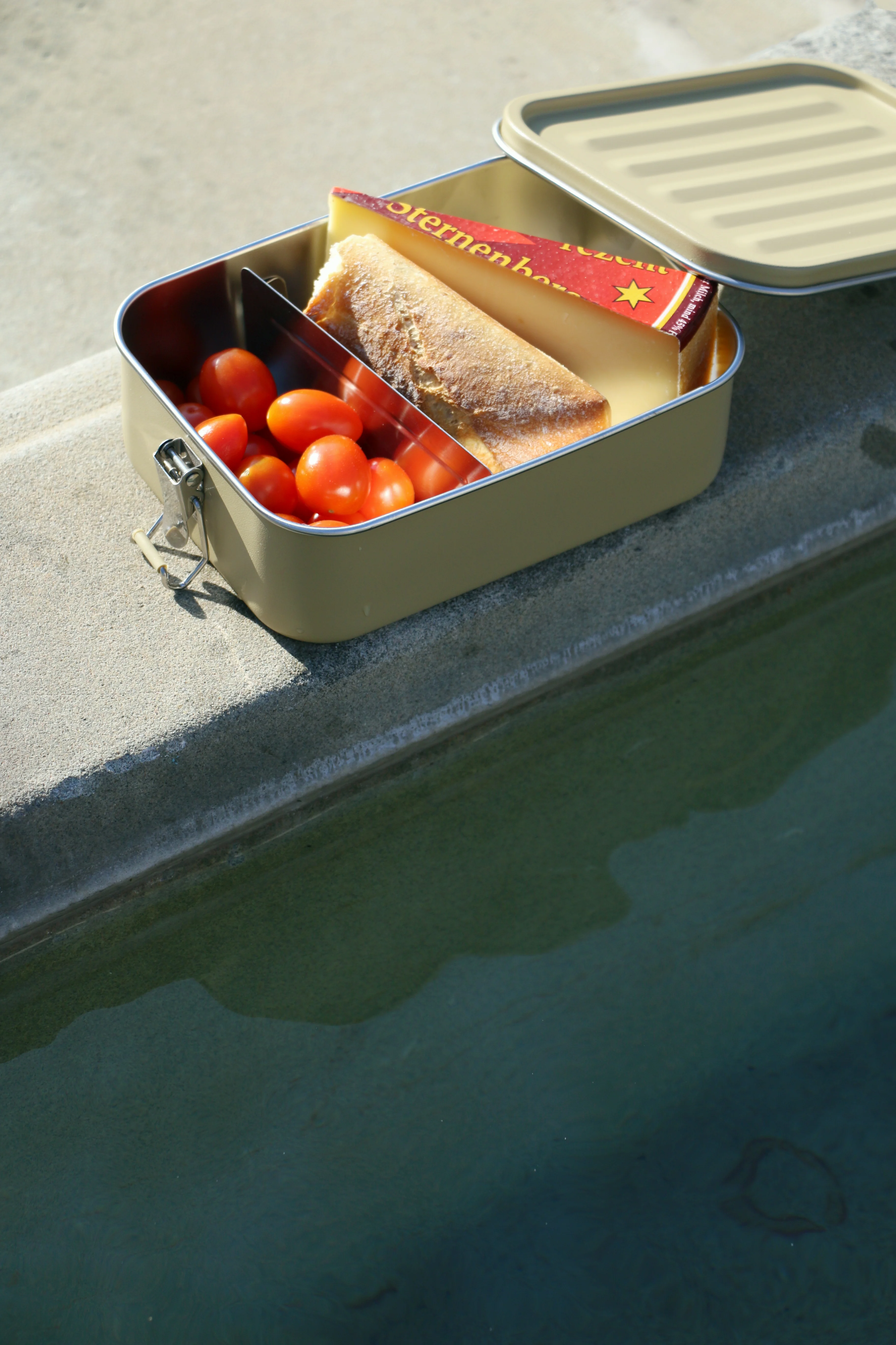 Gemstone Food Box