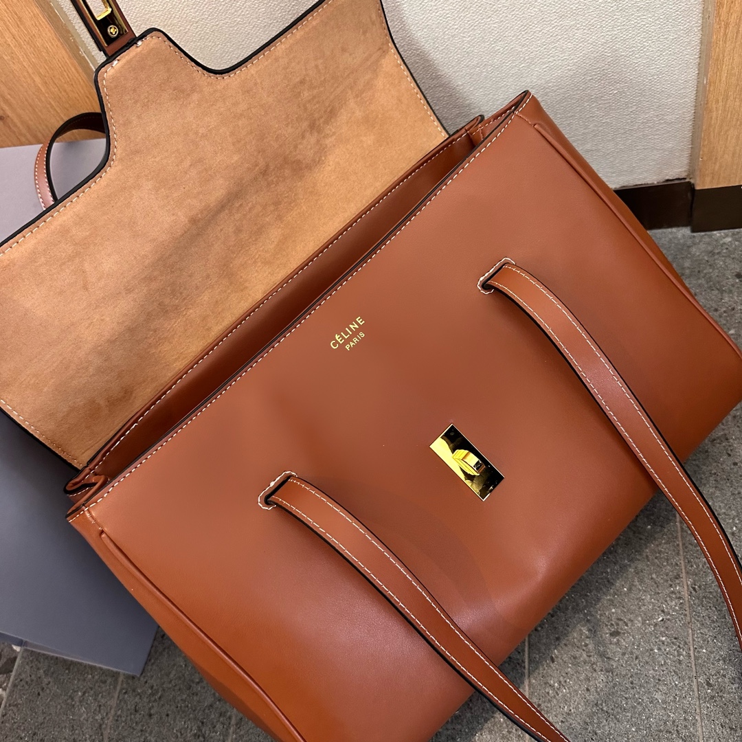 MEDIUM SOFT 16 BAG IN SMOOTH CALFSKIN TAN size: 33 * 25cm - Top Club
