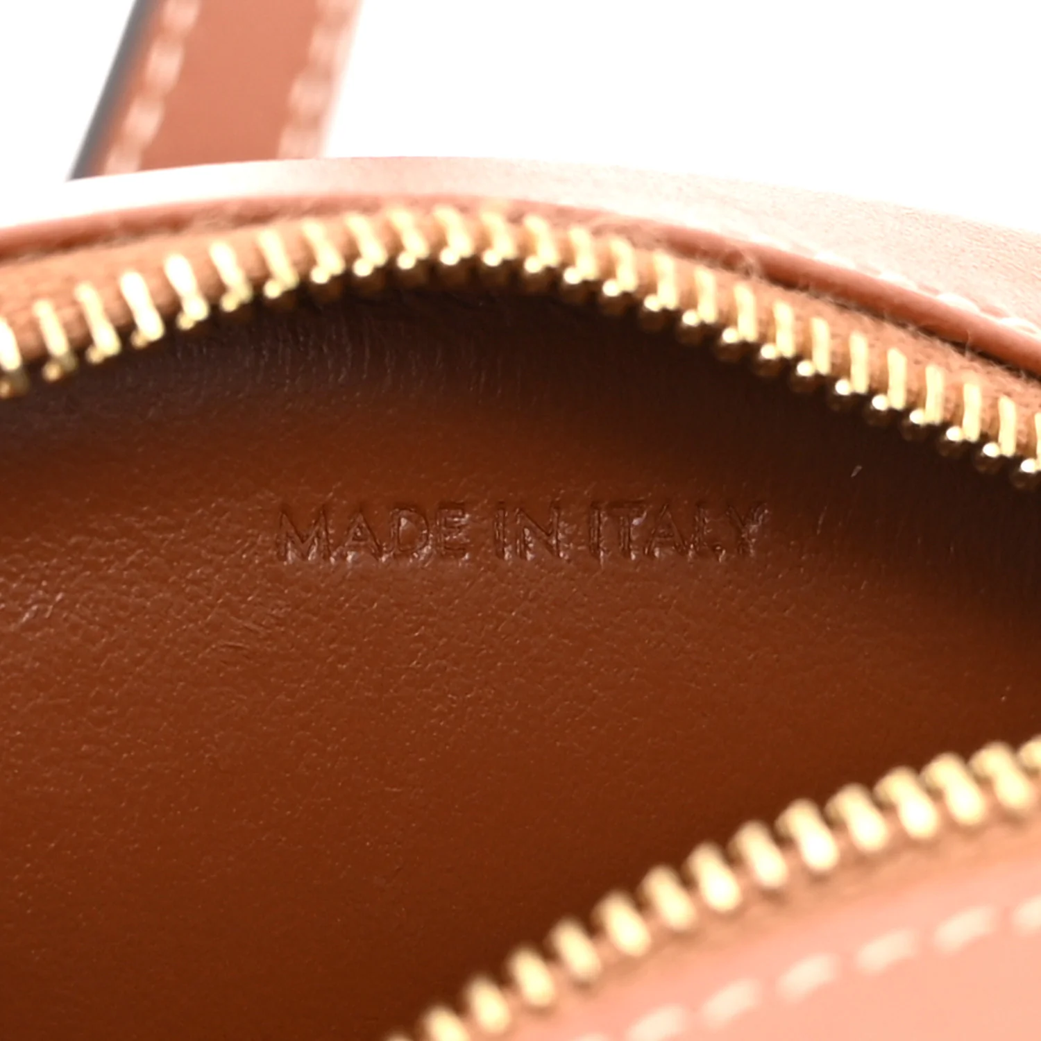 Smooth Calfskin Cuir Small Triomphe Oval Crossbody Purse Tan - Top Club