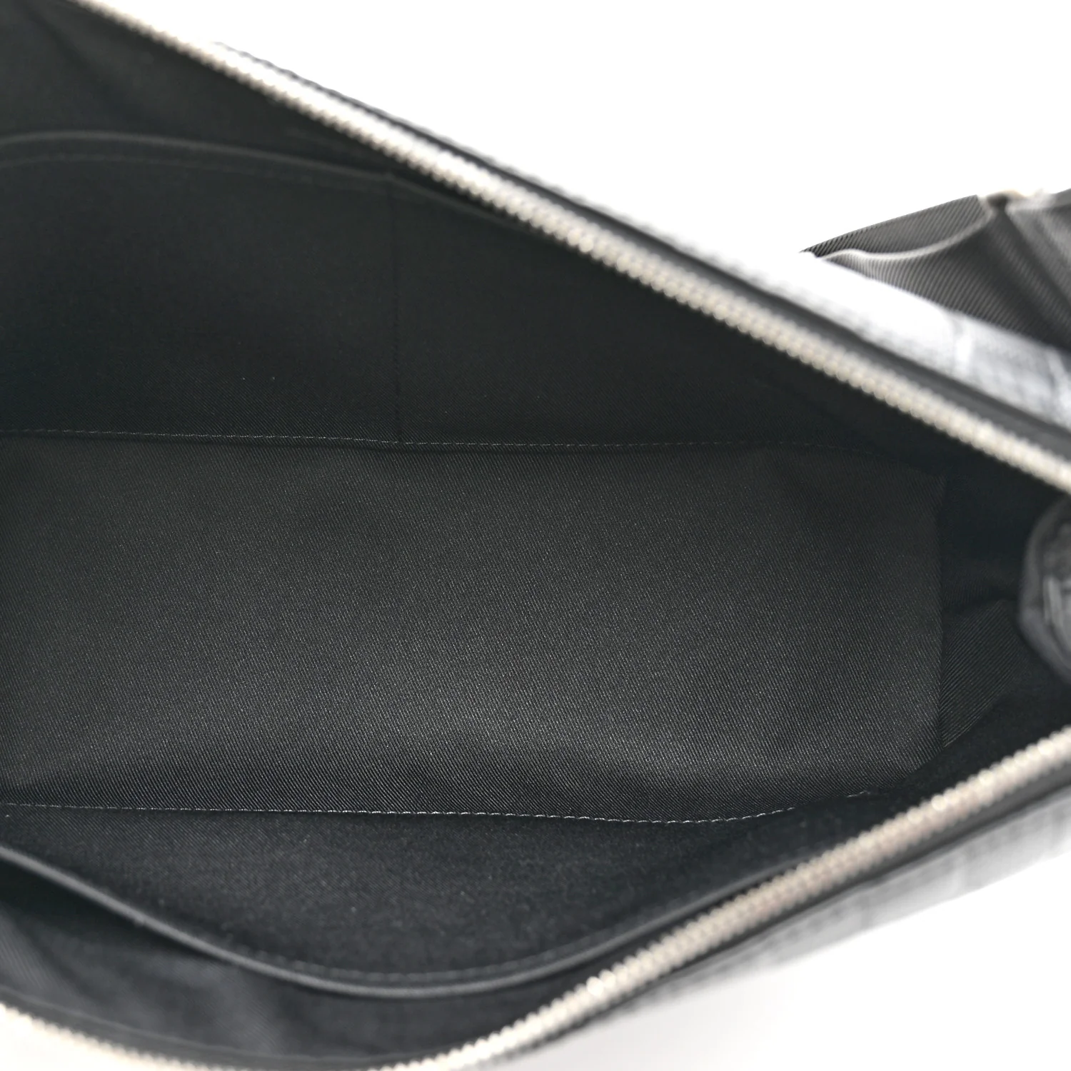 Damier Infini Messenger PM Onyx - Top Club